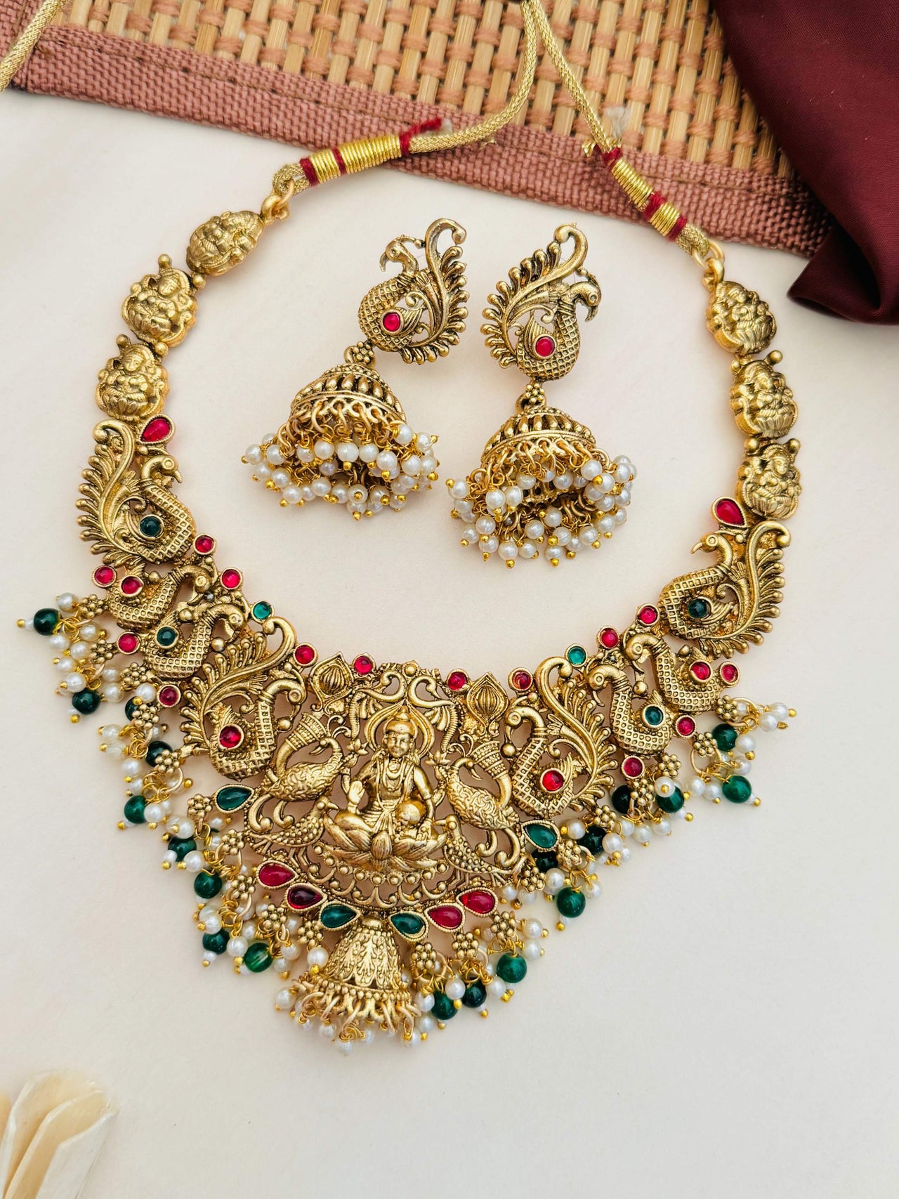 Necklace Set