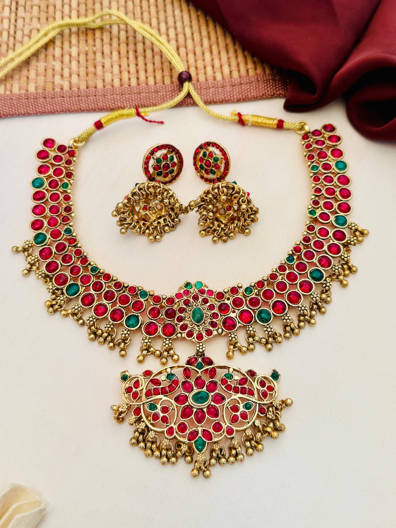 Necklace Set