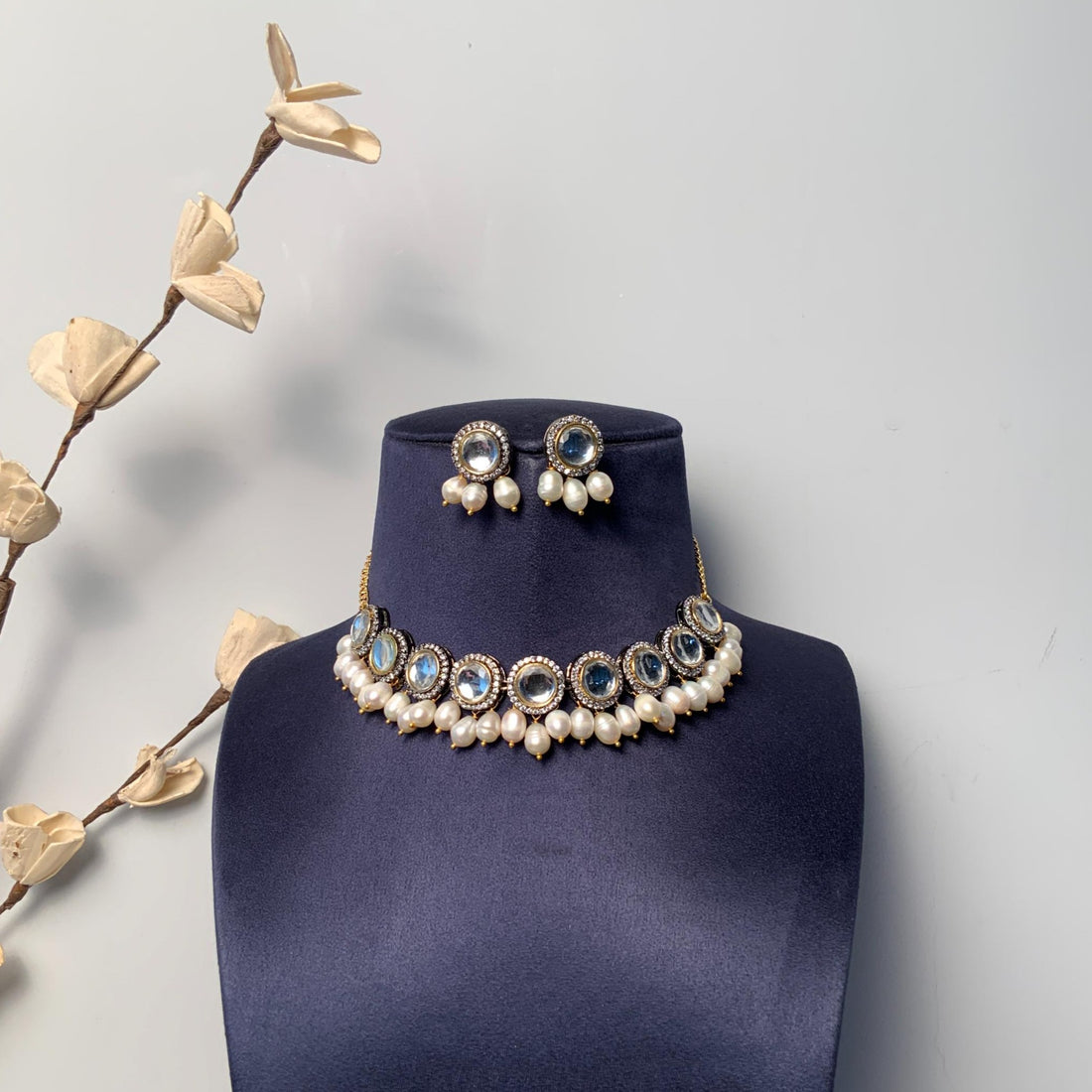 Stunning Uncut Gold Plated Pearl Chocker Necklace - Abdesignsjewellery