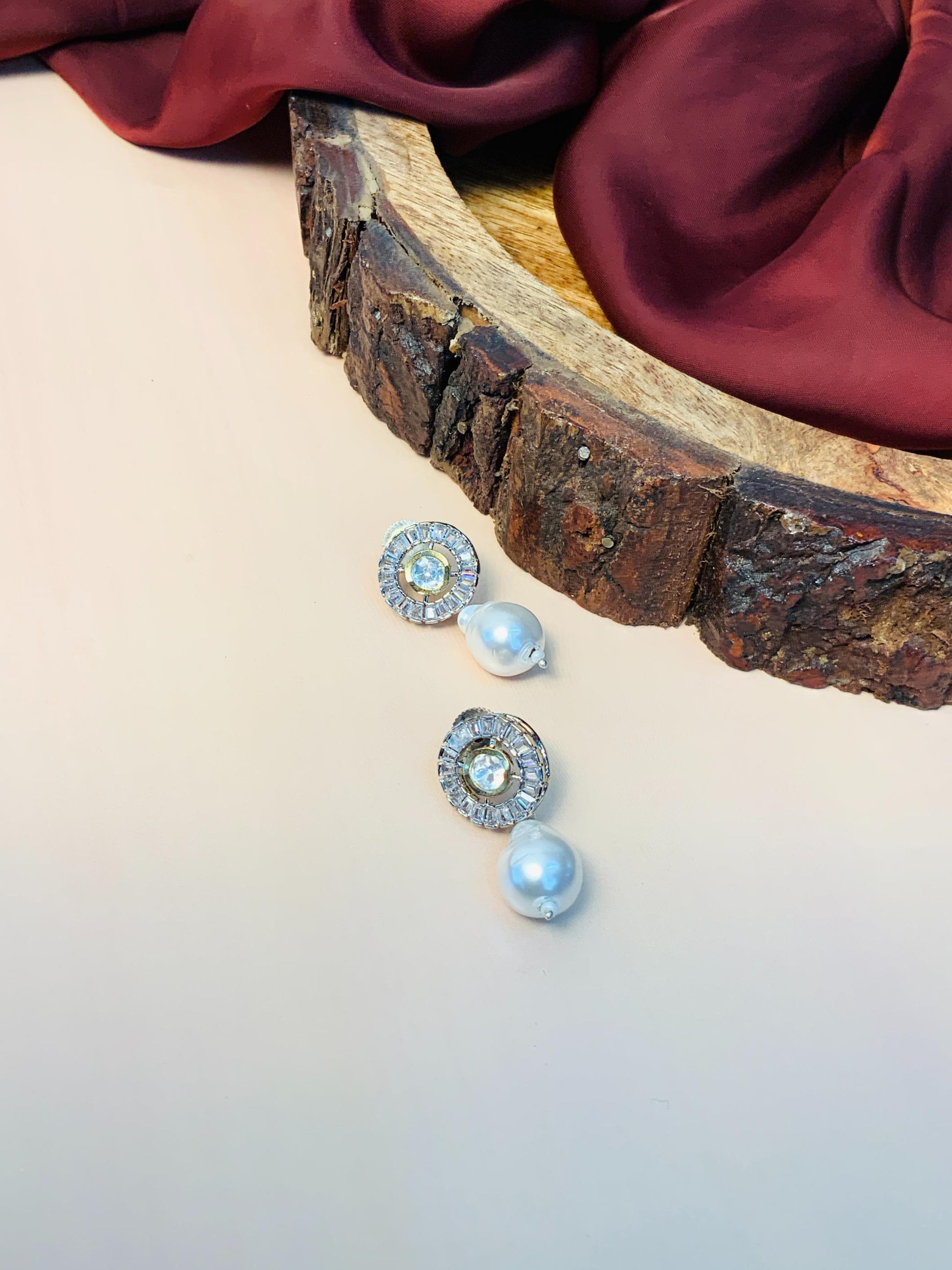 Charming Uncut Polki AD Silver Plated Pearl Chocker Necklace - Abdesignsjewellery