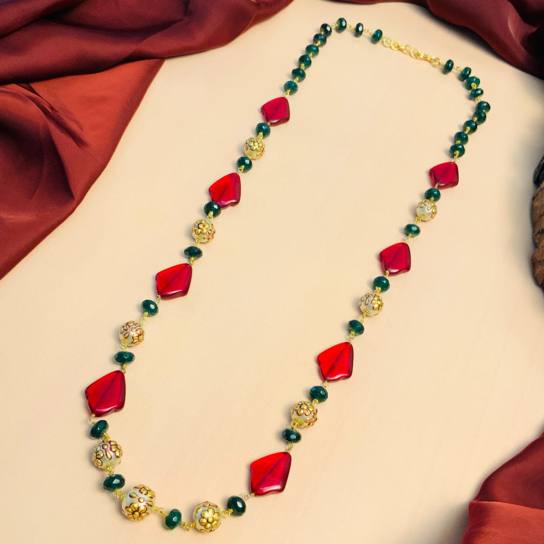 Sophisticated High Quality Colourful Pearl Beads Mala