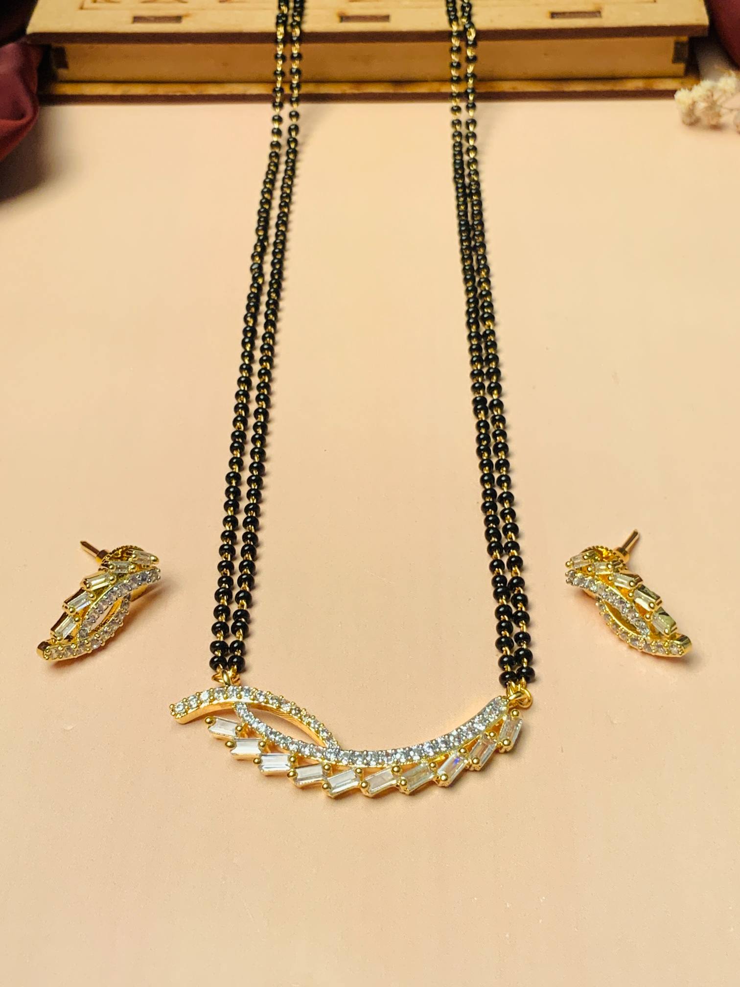 Exquisite Gold Plated Flower Mangalsutra - Abdesignsjewellery