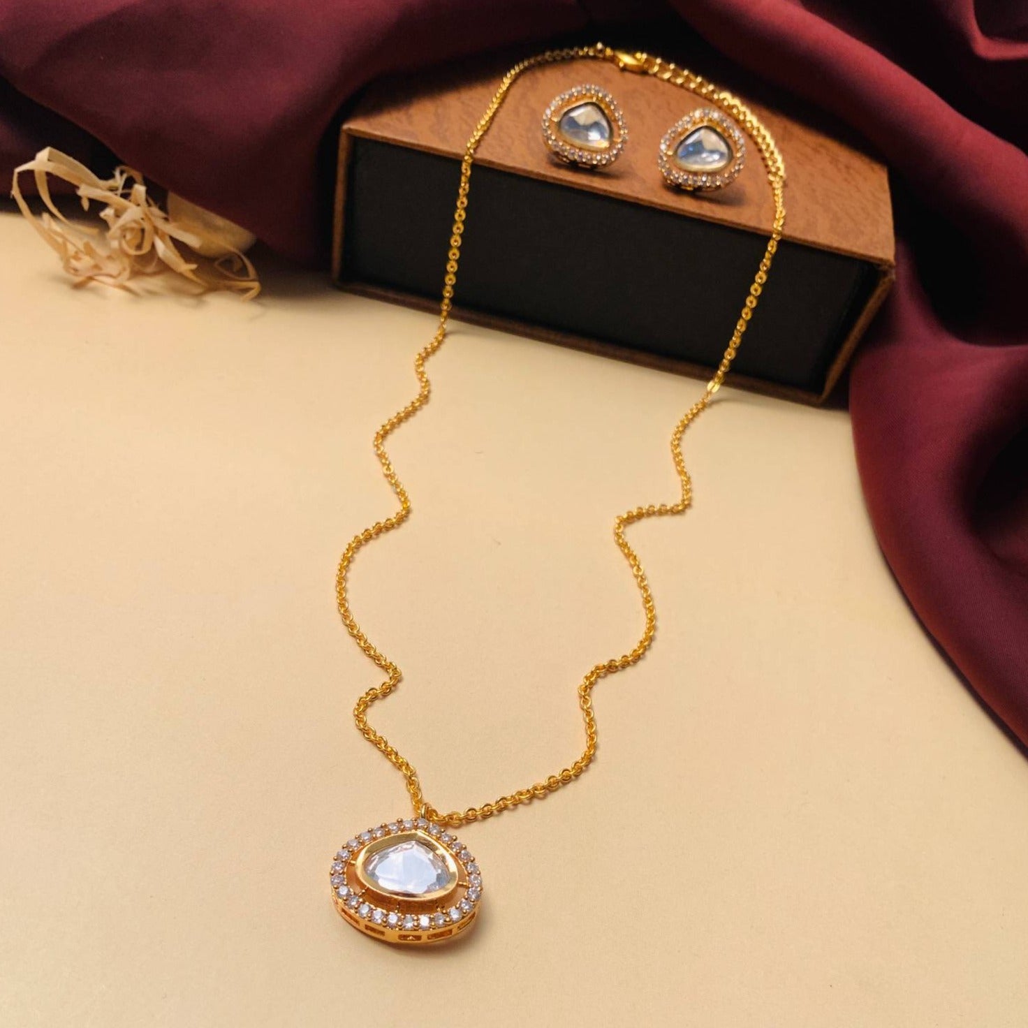 Elegant Uncut Polki Necklace - Abdesignsjewellery
