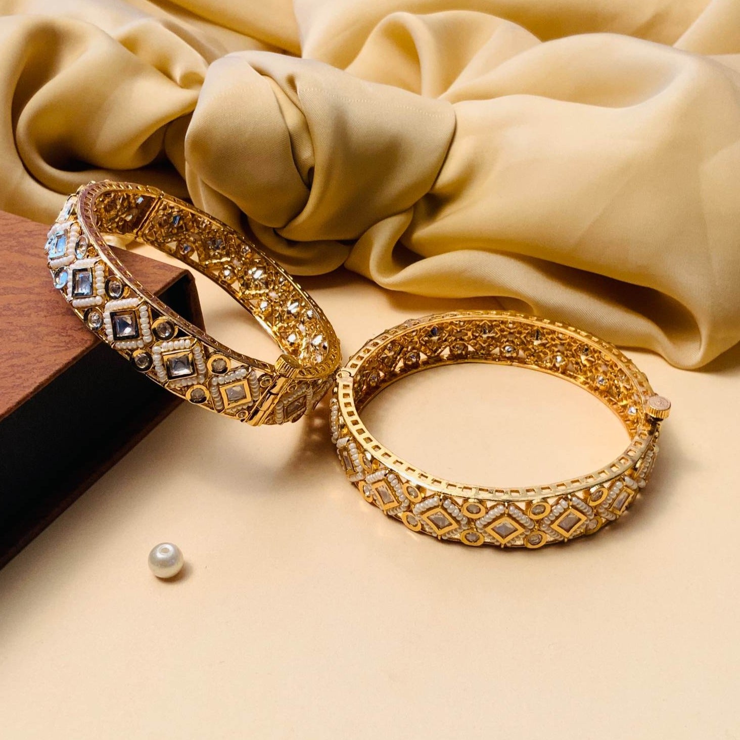 Beautiful High-Quality Polki Bangles Set - Abdesignsjewellery