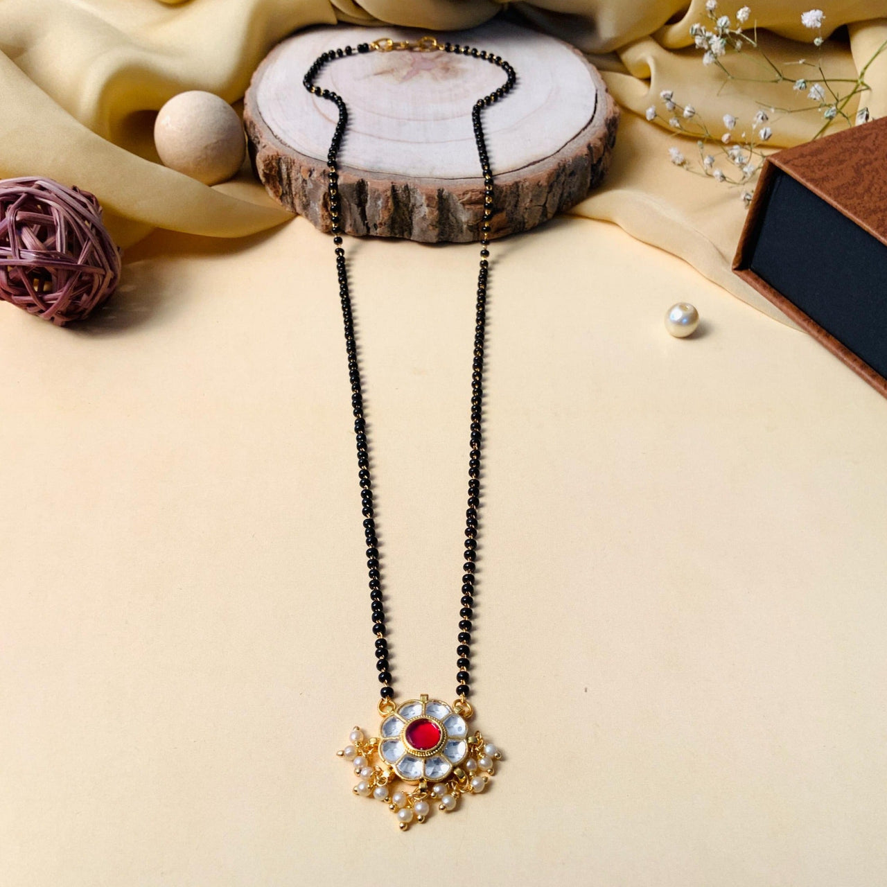 Attractive Round Flower Gold Plated Pachi Kundan Pearl Drop Mangalsutra