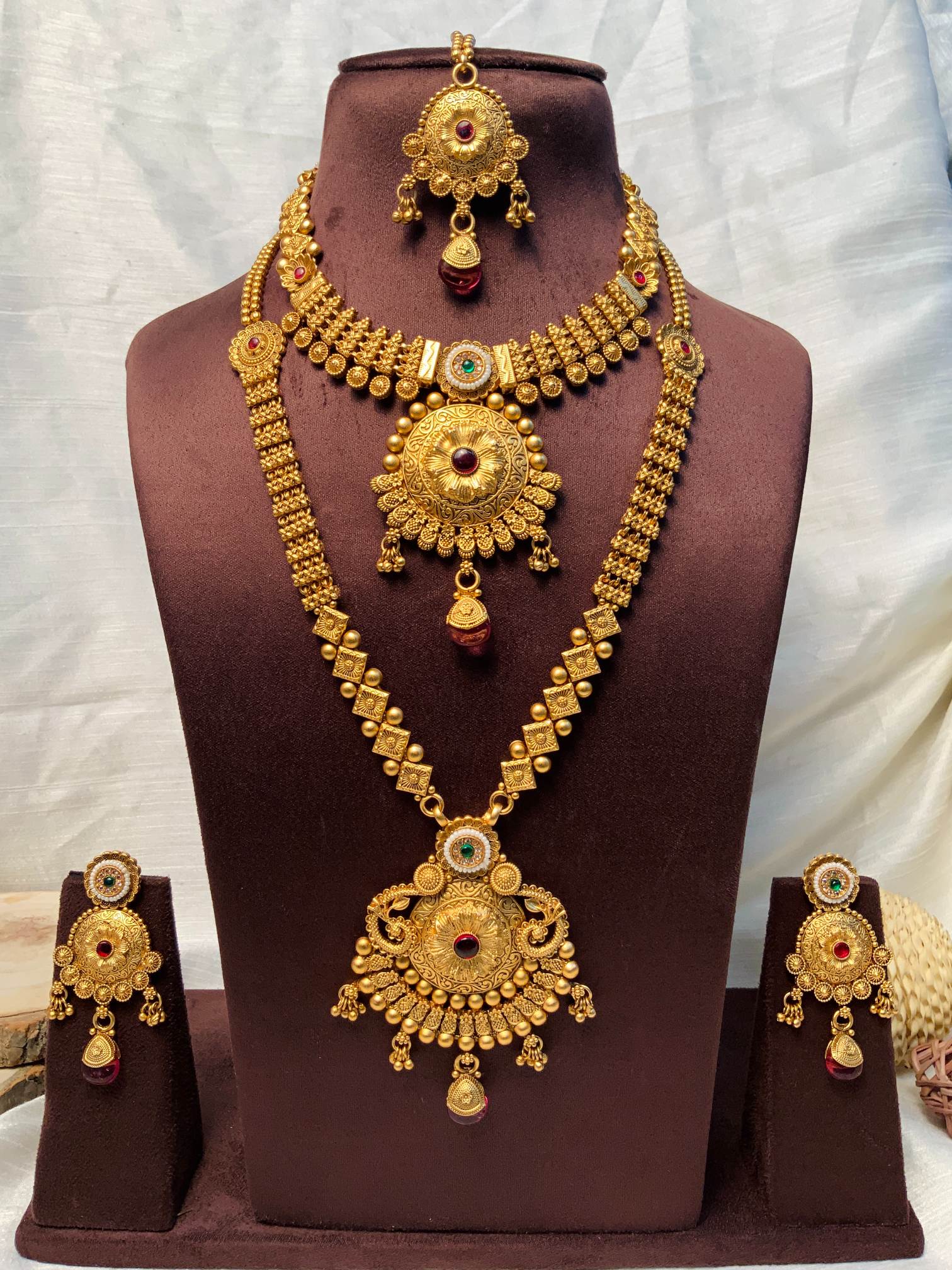 Elegant Long Antique Gold Tone Necklace - Abdesignsjewellery