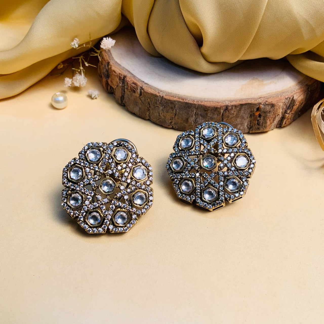 High Quality Victorian Silver Stud Earring