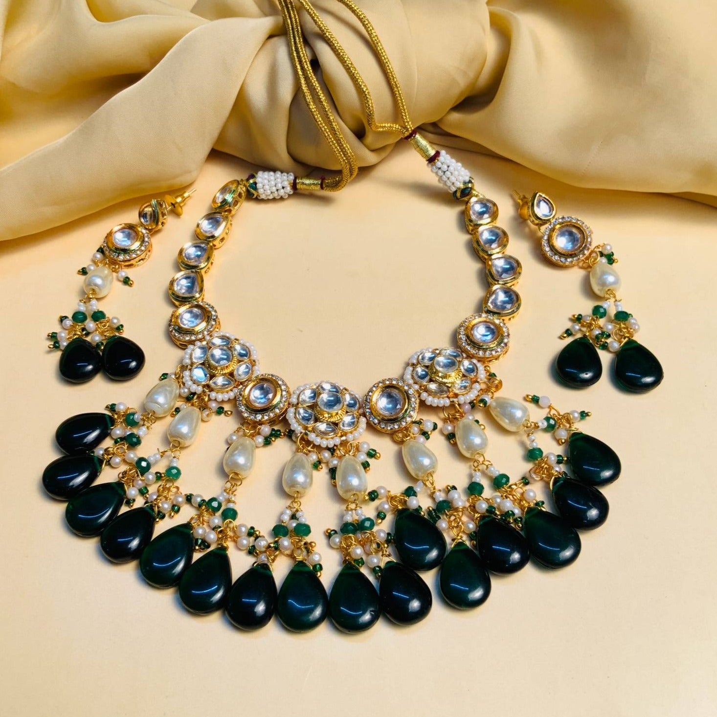 Delightful Green Stone Choker Set - Abdesignsjewellery