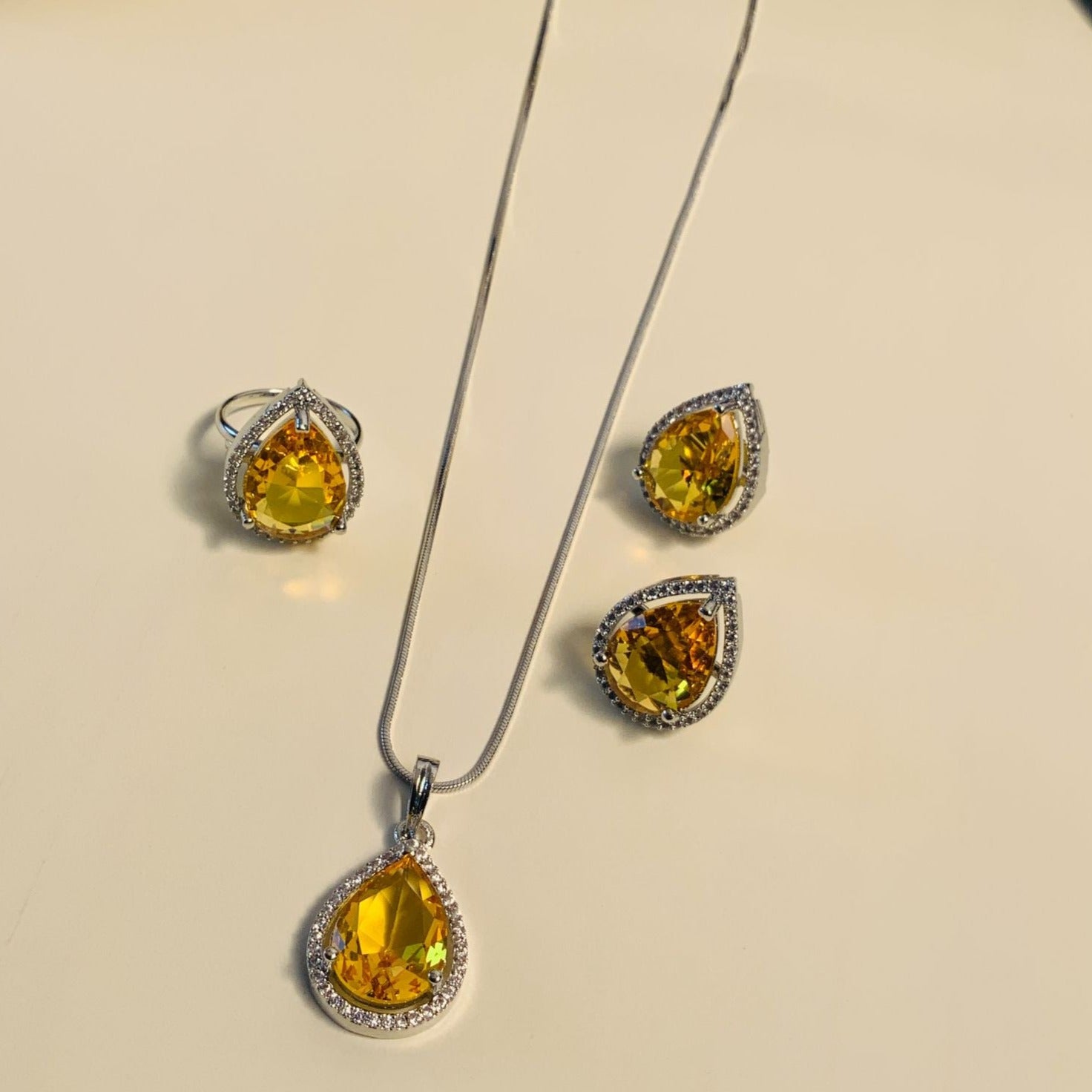 Exotic Silver Plated High Quality Pendant Chain Combo - Abdesignsjewellery