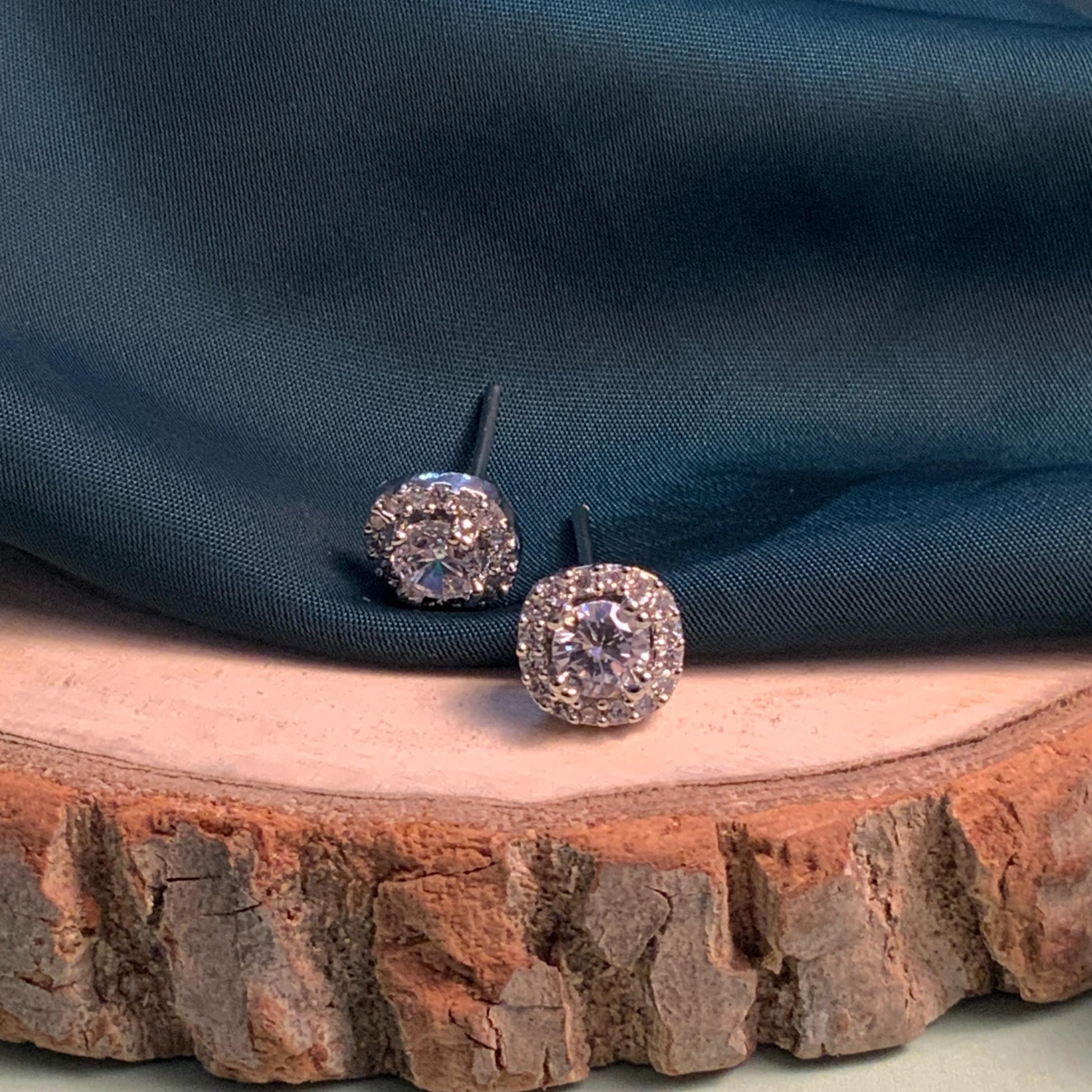 Fascinating Silver Plated American Diamond Stud - Abdesignsjewellery
