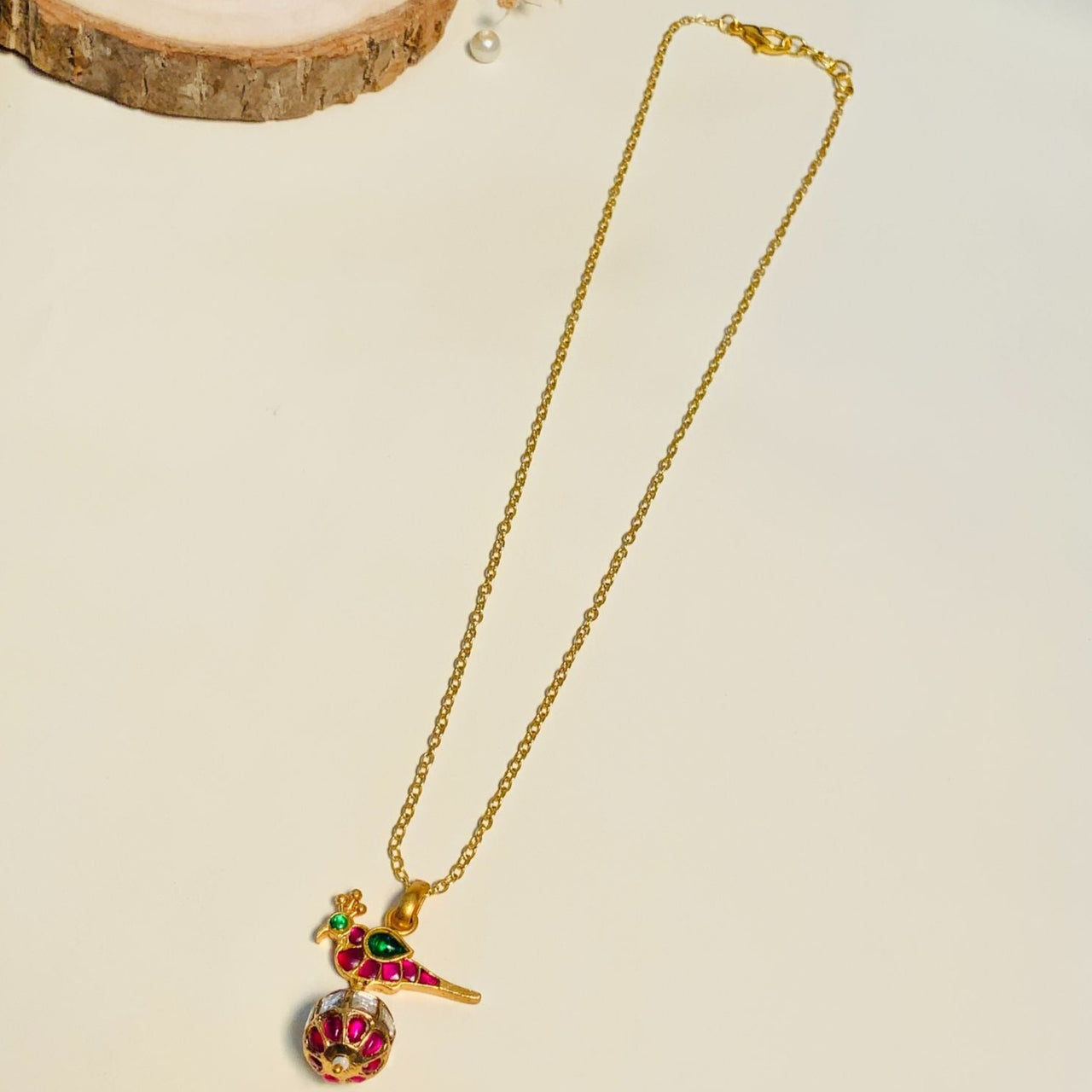 Gold Plated Pendant & Chain 