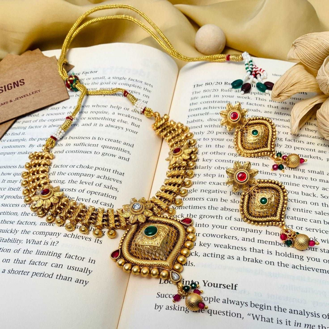 Aesthetic Golden Polish Matt Finish Necklace Set - Abdesignsjewellery