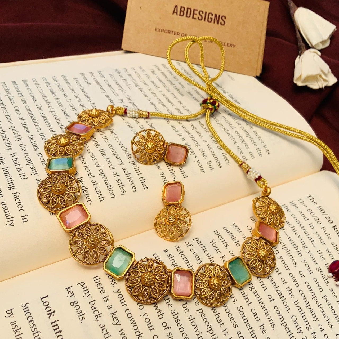 Cherished Floral Pattered Stone Necklace Set