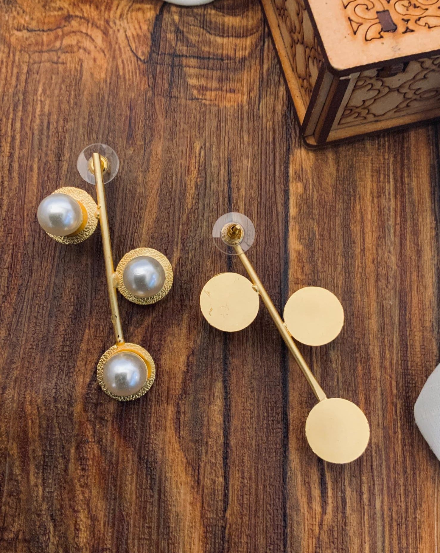 Magnificent Stylish Matt Gold Plated Earring