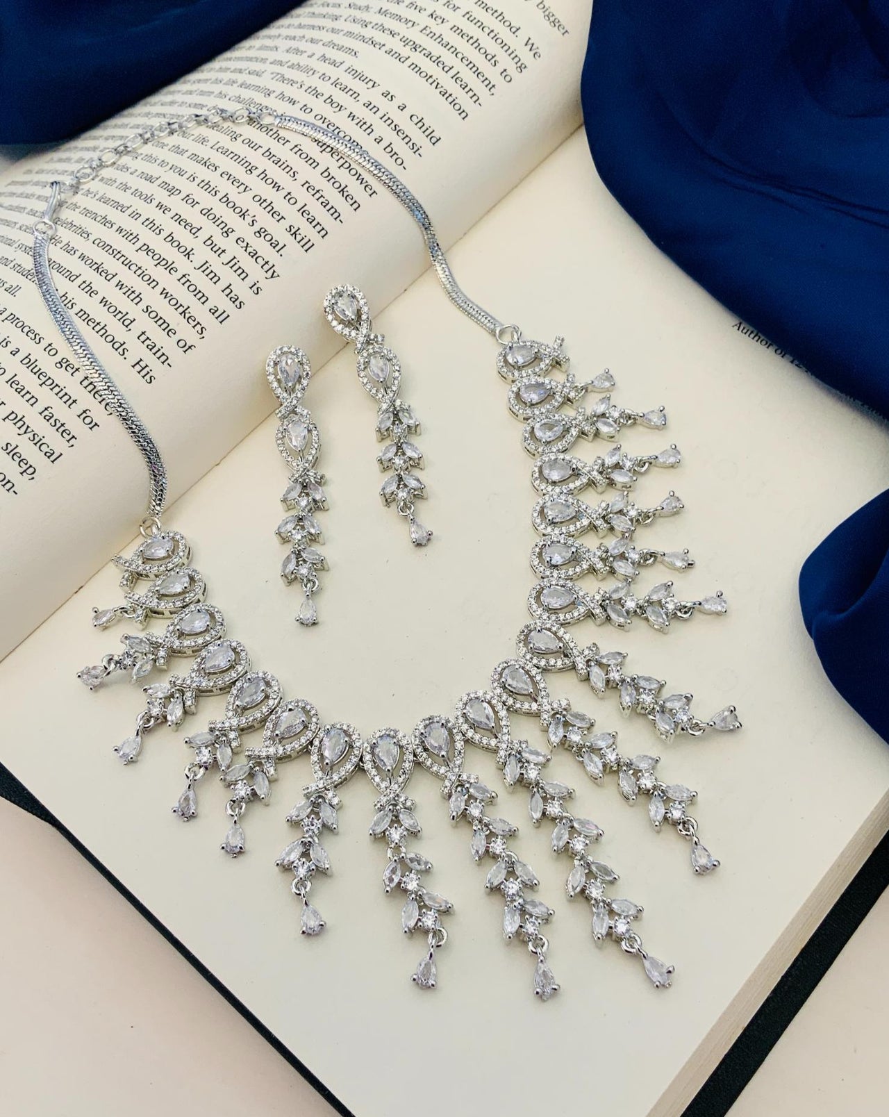 Silver American Diamond Necklace 