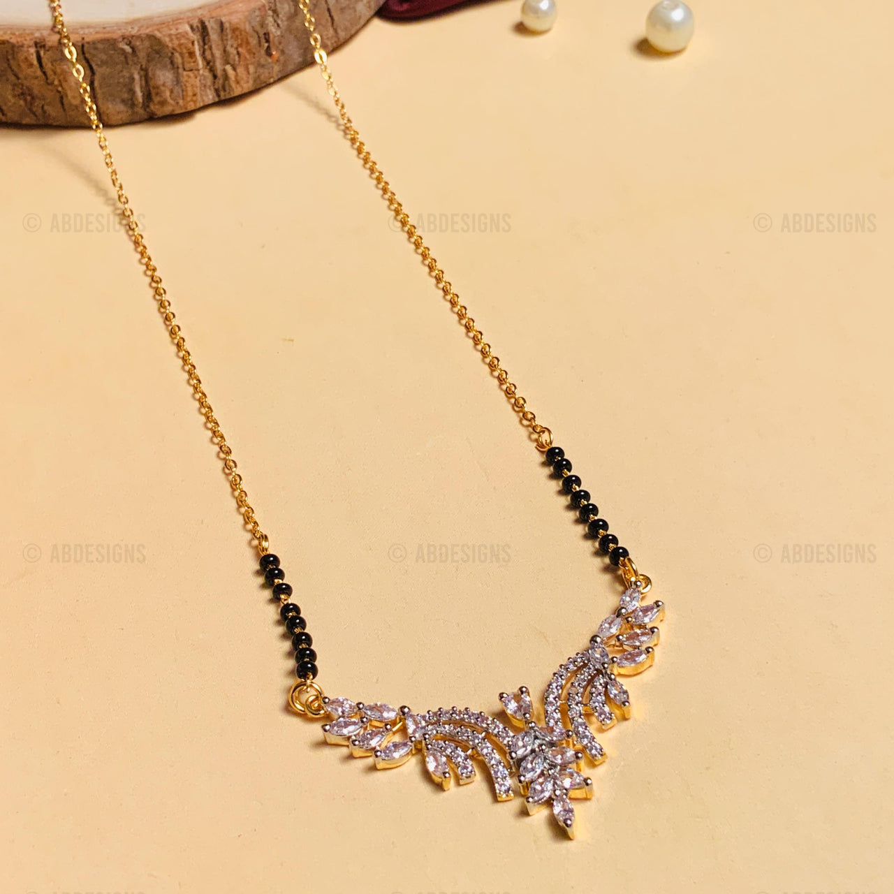 High Quality Sparkling Gold Plated Mangalsutra