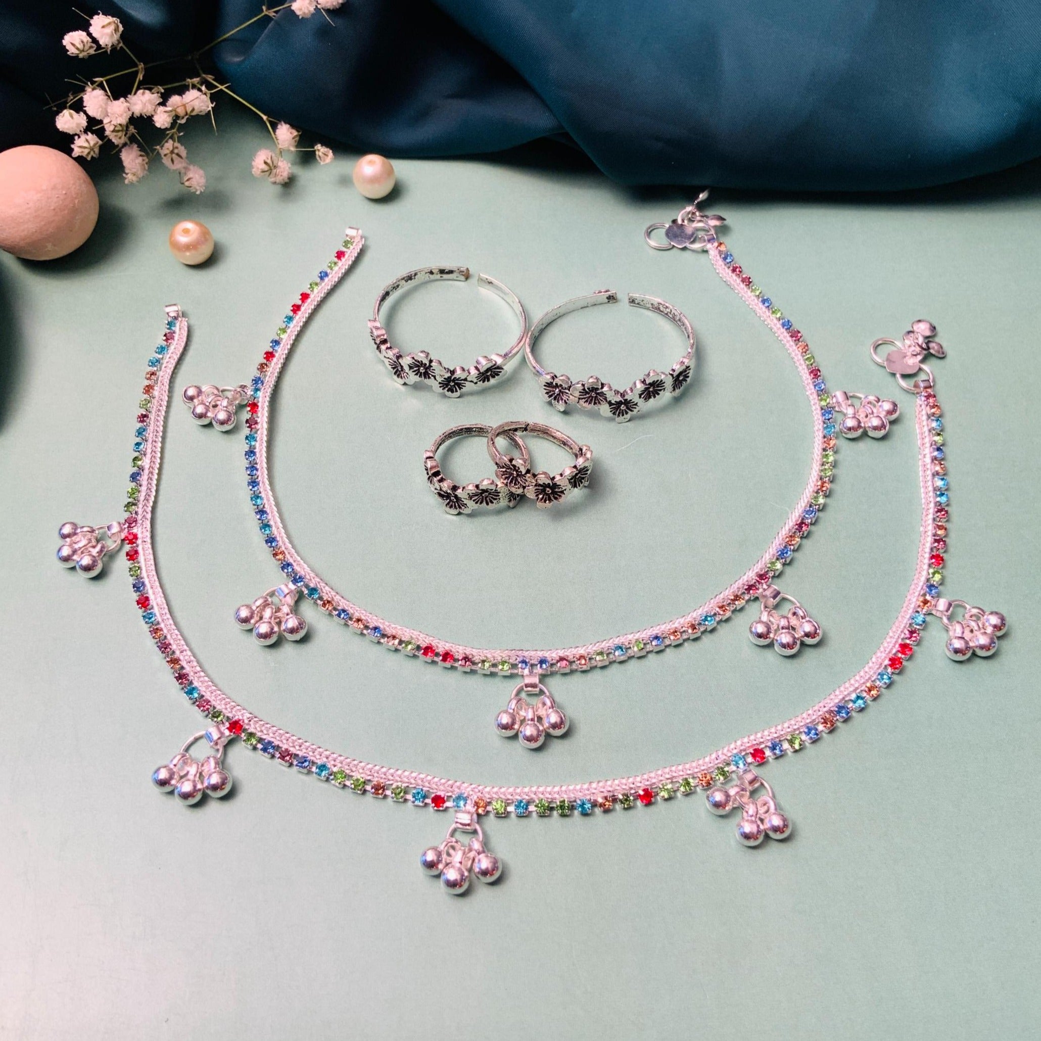 Charming Silver Oxidised Anklet & Toe Rings Combo - Abdesignsjewellery