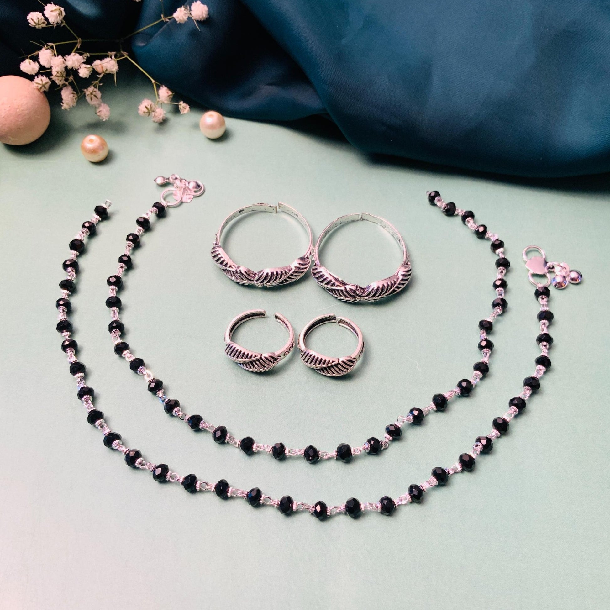 Appealing Silver Oxidised Anklet & Toe Rings Combo - Abdesignsjewellery