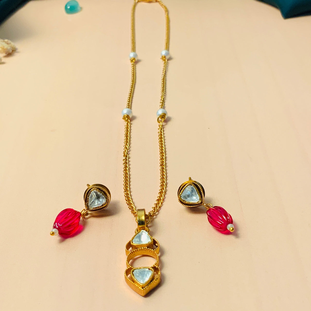 Eye-catching Minimal Polki Drop Necklace - Abdesignsjewellery