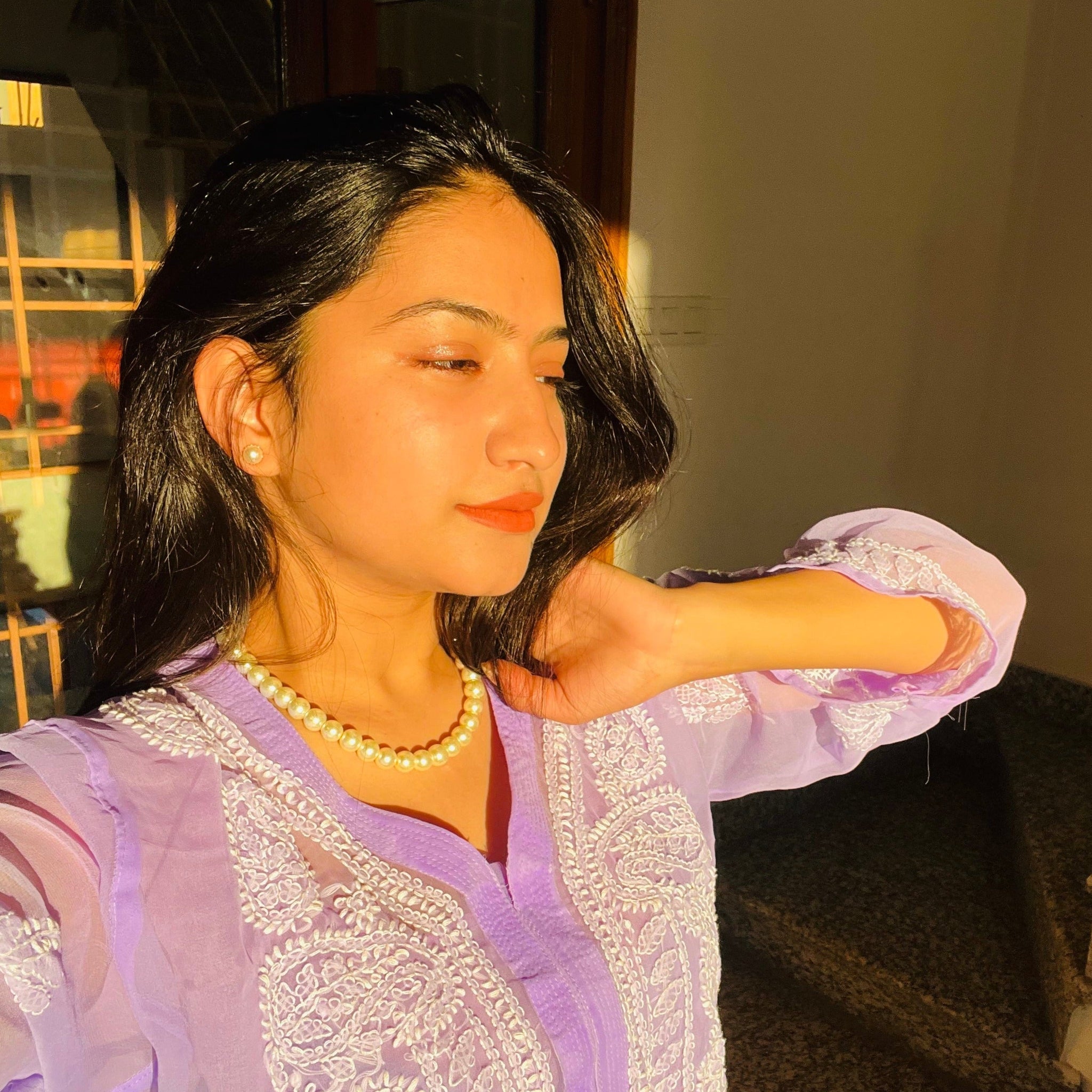 Pranjali Rawat Beautiful Round Artificial Pearl Necklace