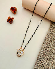 Natural Shell Pearl Rose Gold Heart Mangalsutra