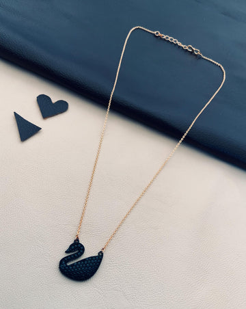 RoseGold Swan Pendant Chain 