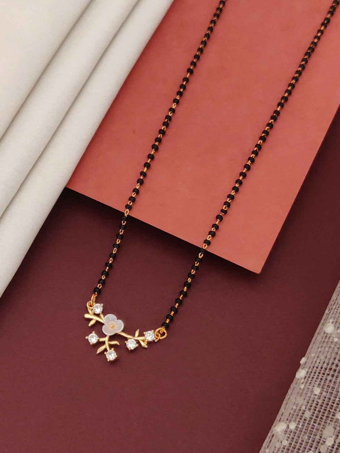 rose gold mangalsutra design