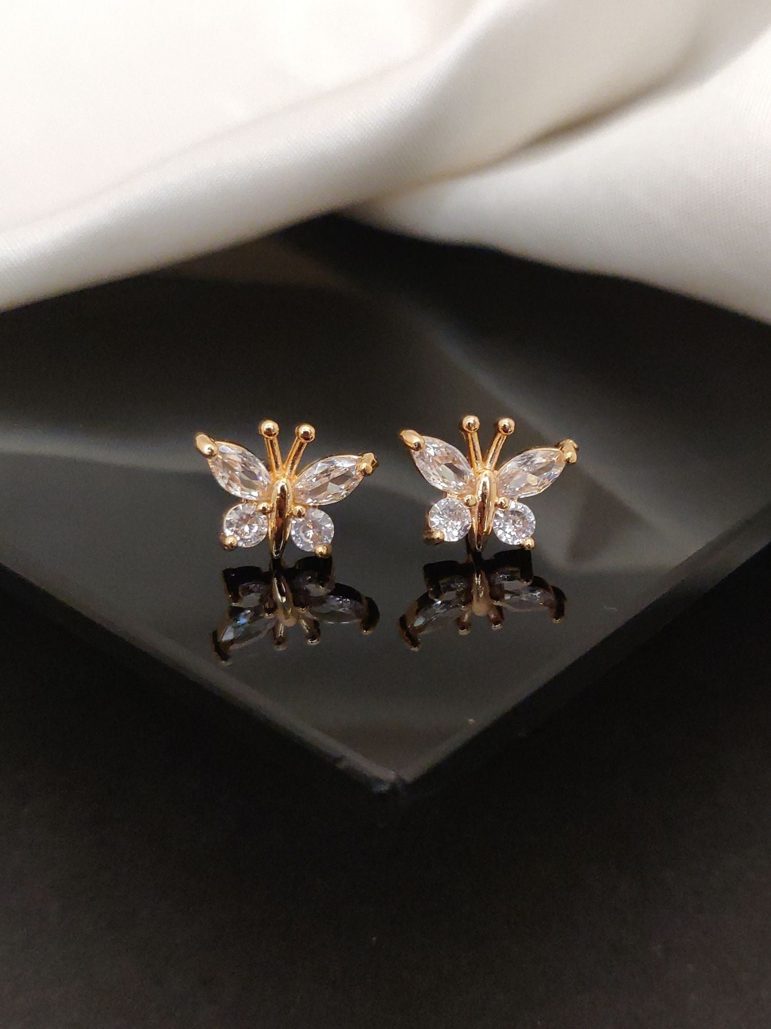 Abdesigns DailyWear RoseGold Plated Studs Earring