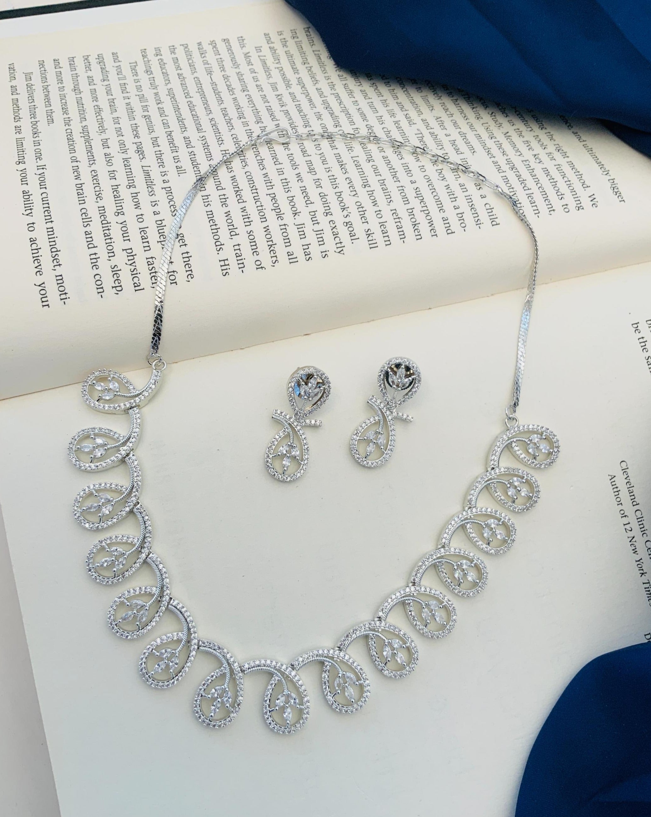 Buy American Diamond Necklace Online 