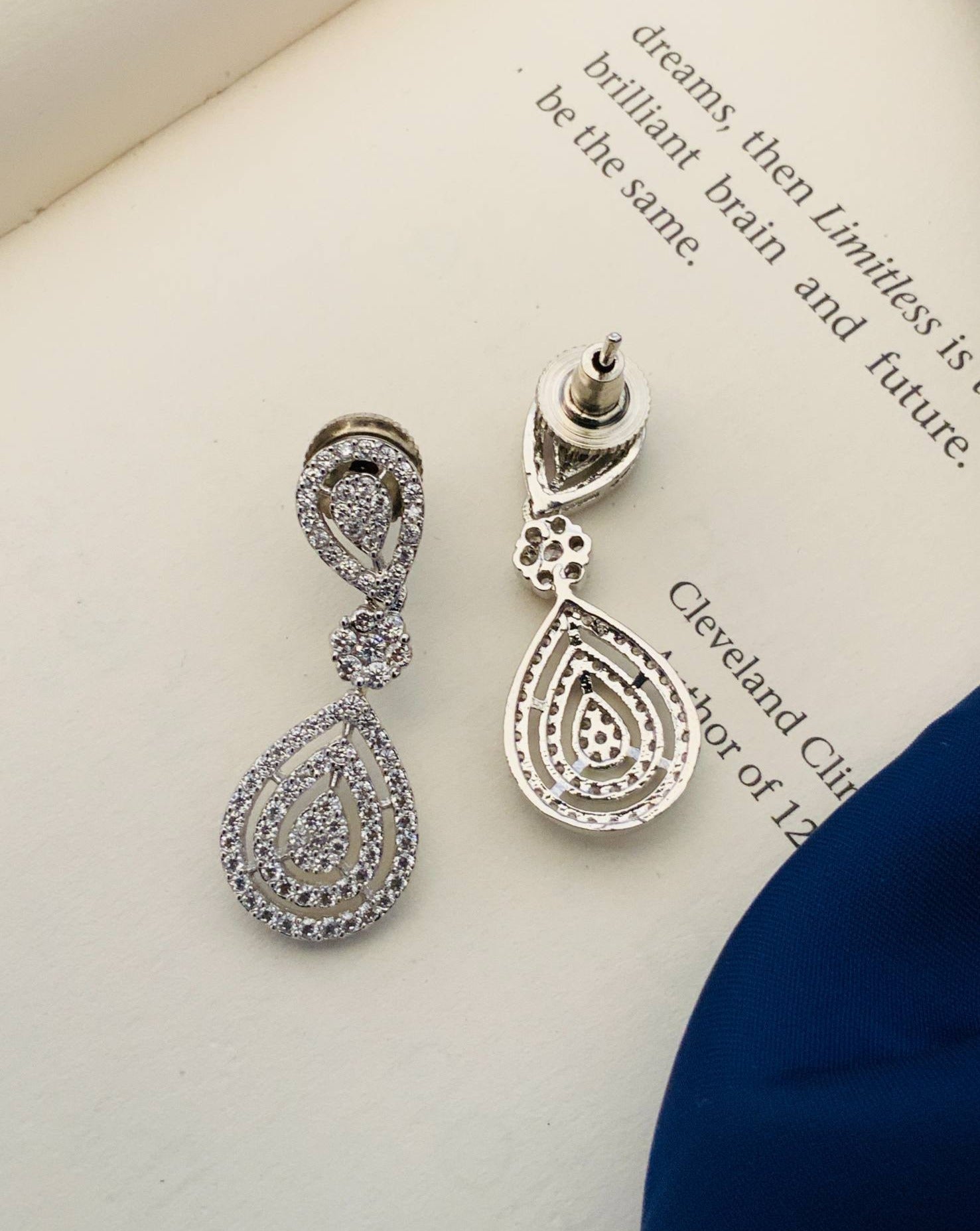 Necklace With Earring 