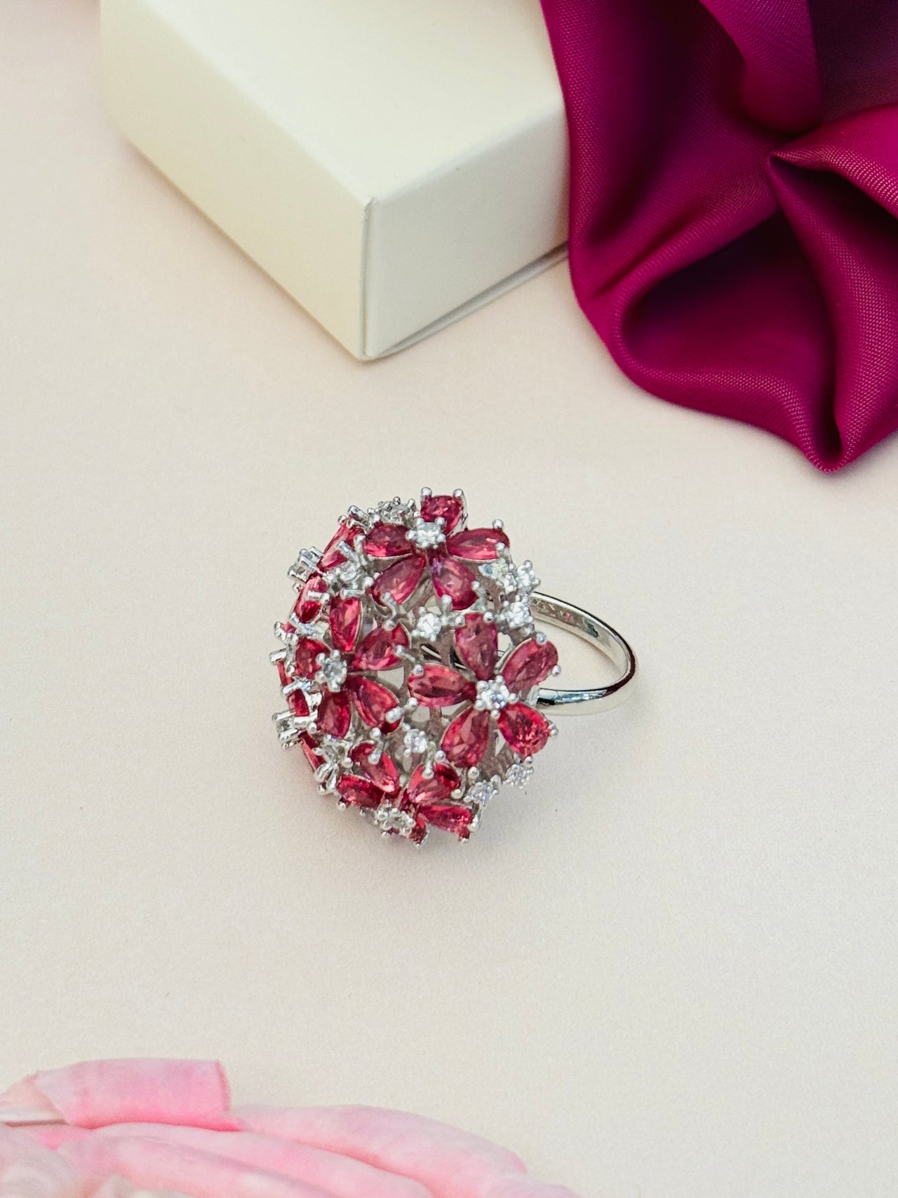 Floral Silver Plated Zircon Cocktail Party Ring