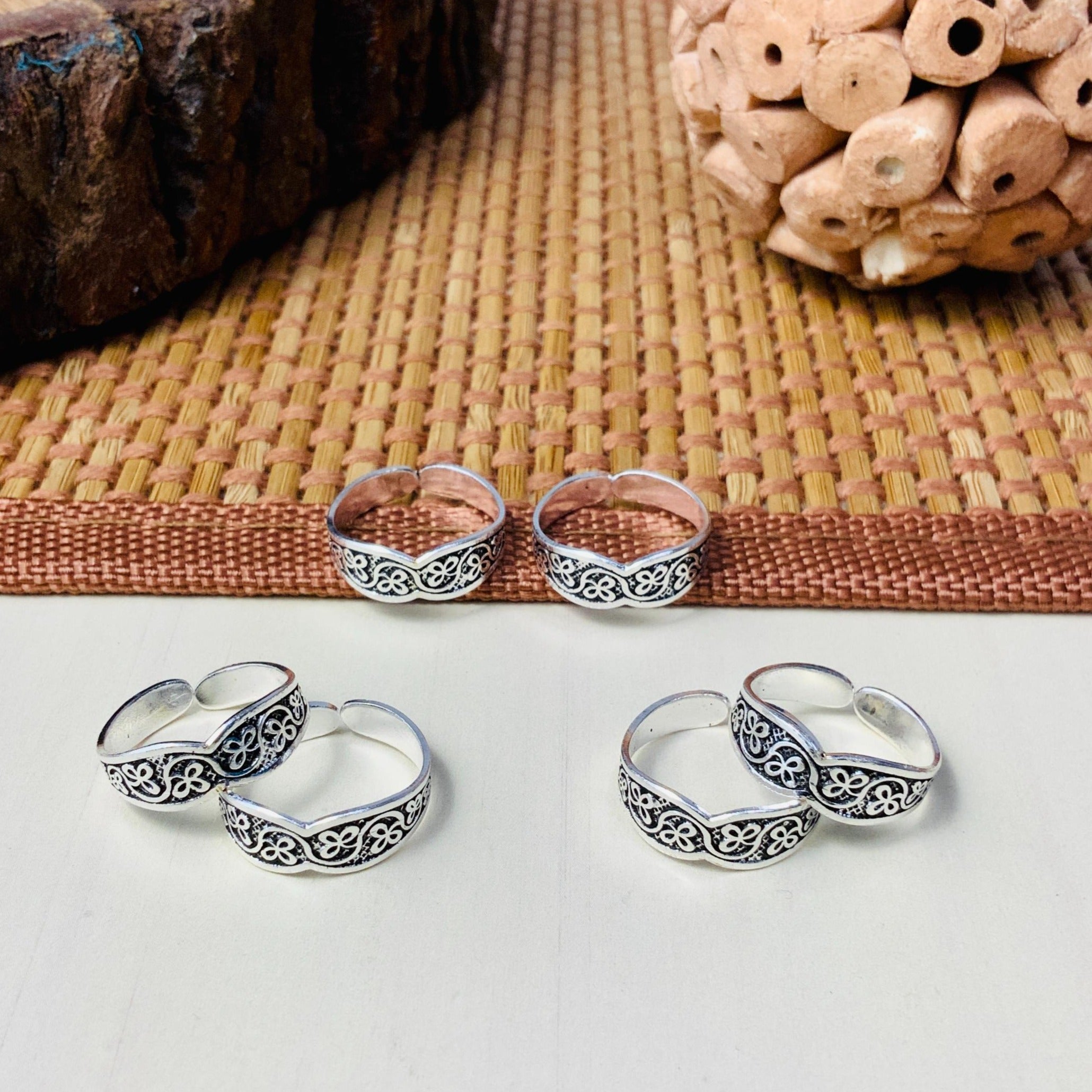 Elegant Silver Oxidised Pack of 3 Pairs Toe Rings Combo - Abdesignsjewellery