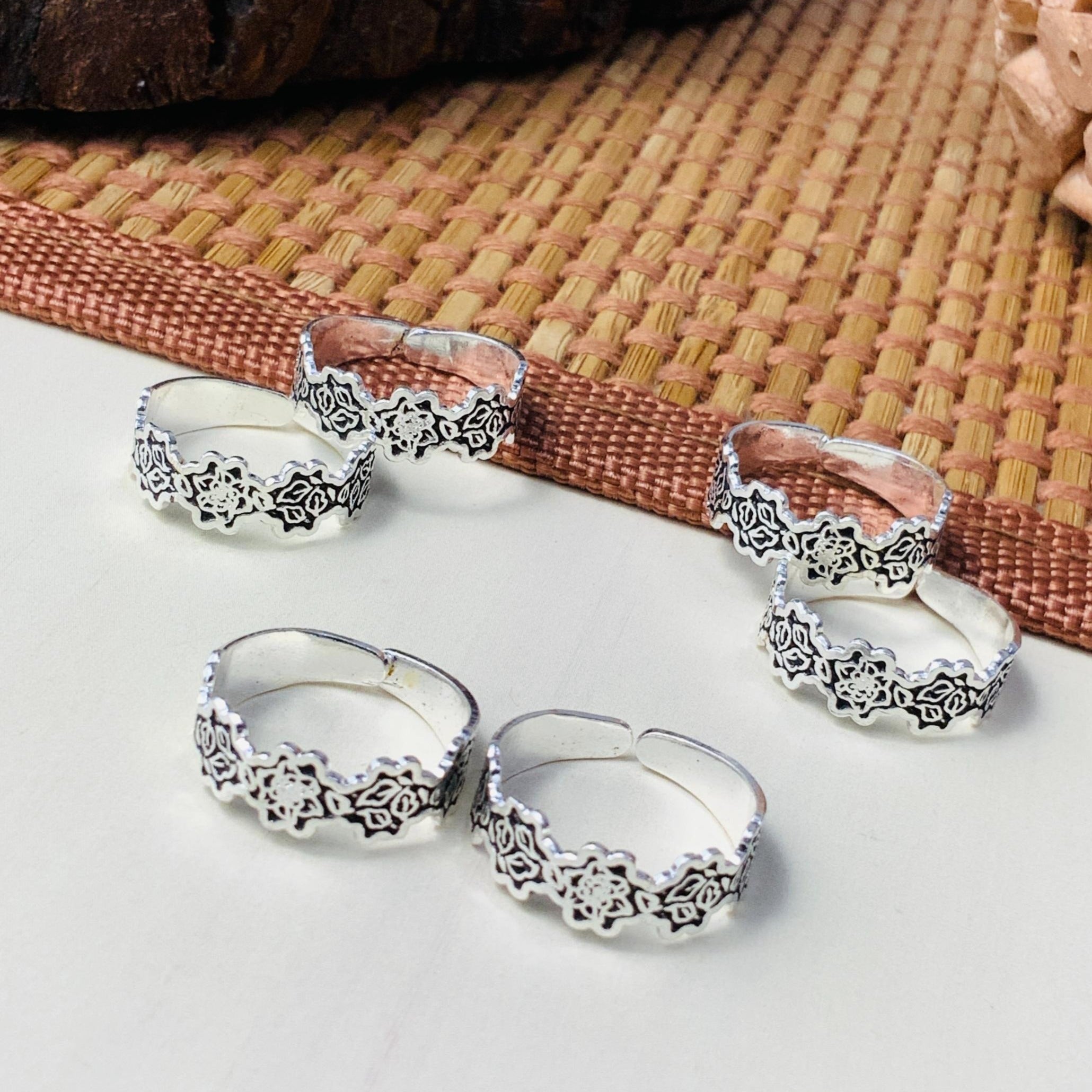 Elegant Silver Oxidised Pack of 3 Pairs Toe Rings Combo - Abdesignsjewellery
