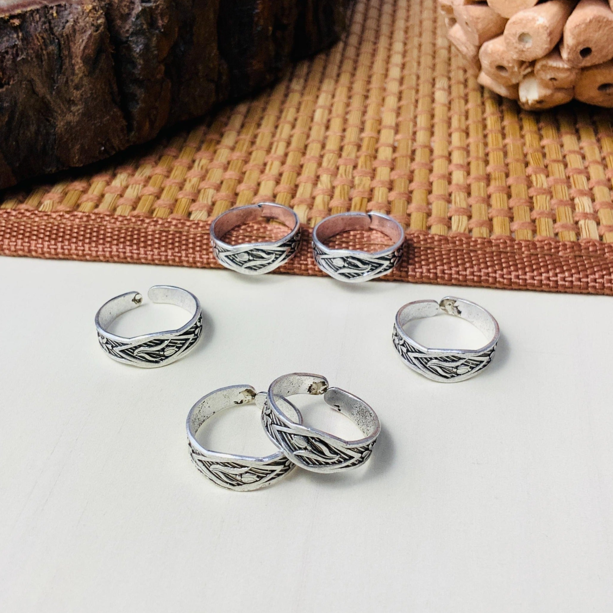 Stunning Silver Oxidised Pack of 3 Pairs Toe Rings Combo - Abdesignsjewellery