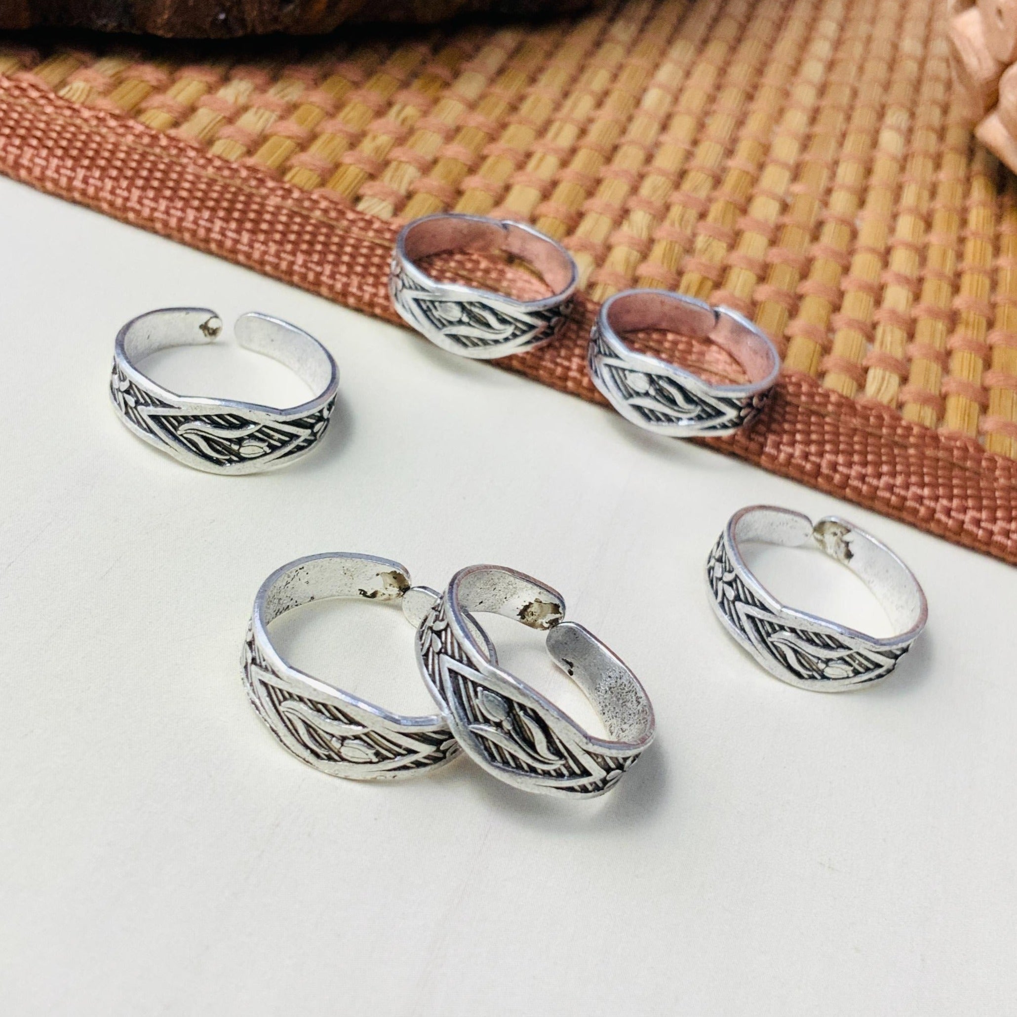 Stunning Silver Oxidised Pack of 3 Pairs Toe Rings Combo - Abdesignsjewellery