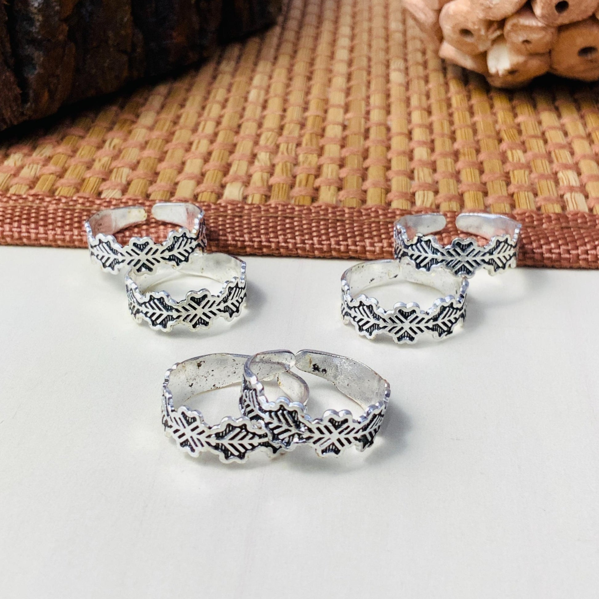Stunning Silver Oxidised Pack of 3 Pairs Toe Rings Combo - Abdesignsjewellery