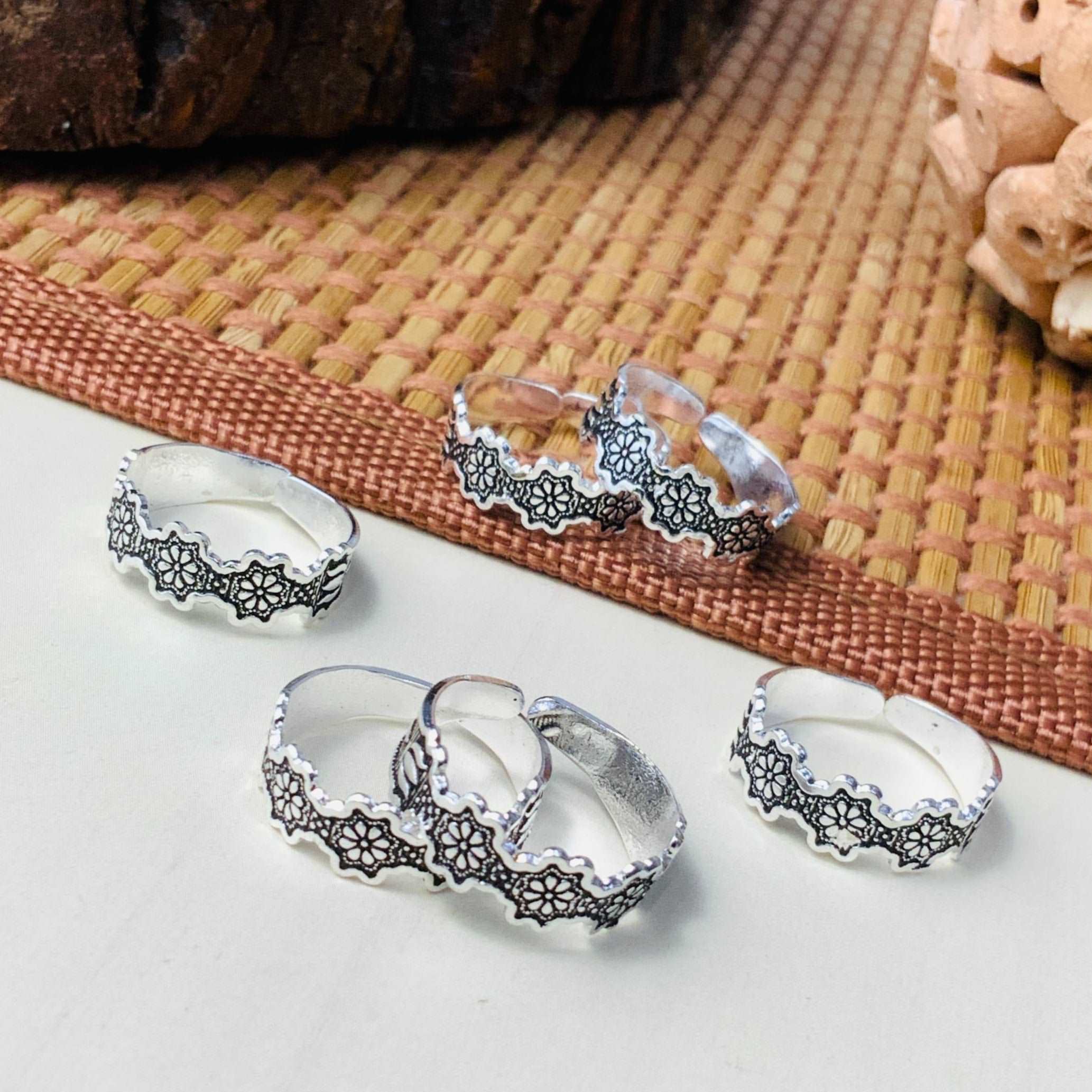 Alluring Silver Oxidised Pack of 3 Pairs Toe Rings Combo - Abdesignsjewellery