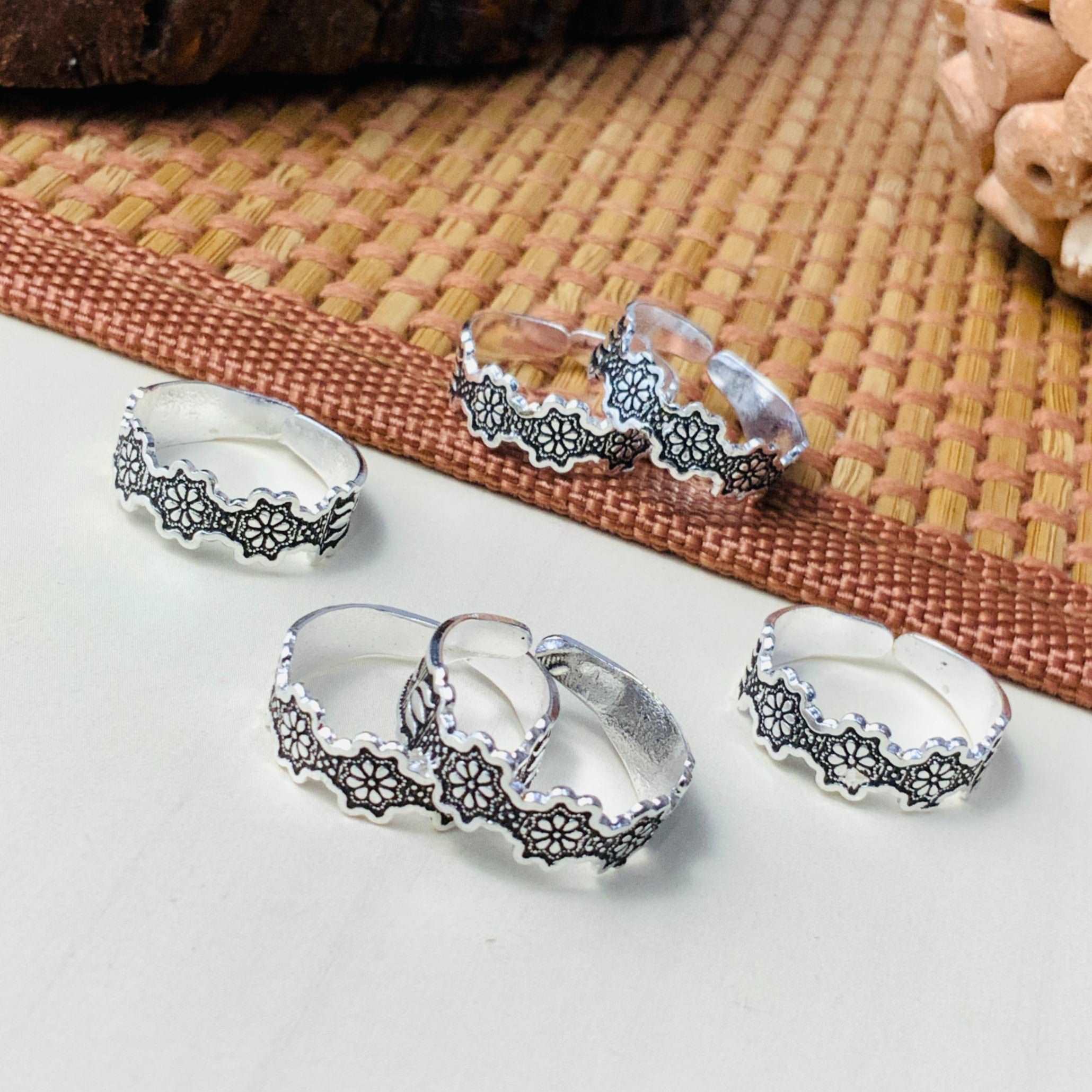 Alluring Silver Oxidised Pack of 3 Pairs Toe Rings Combo - Abdesignsjewellery