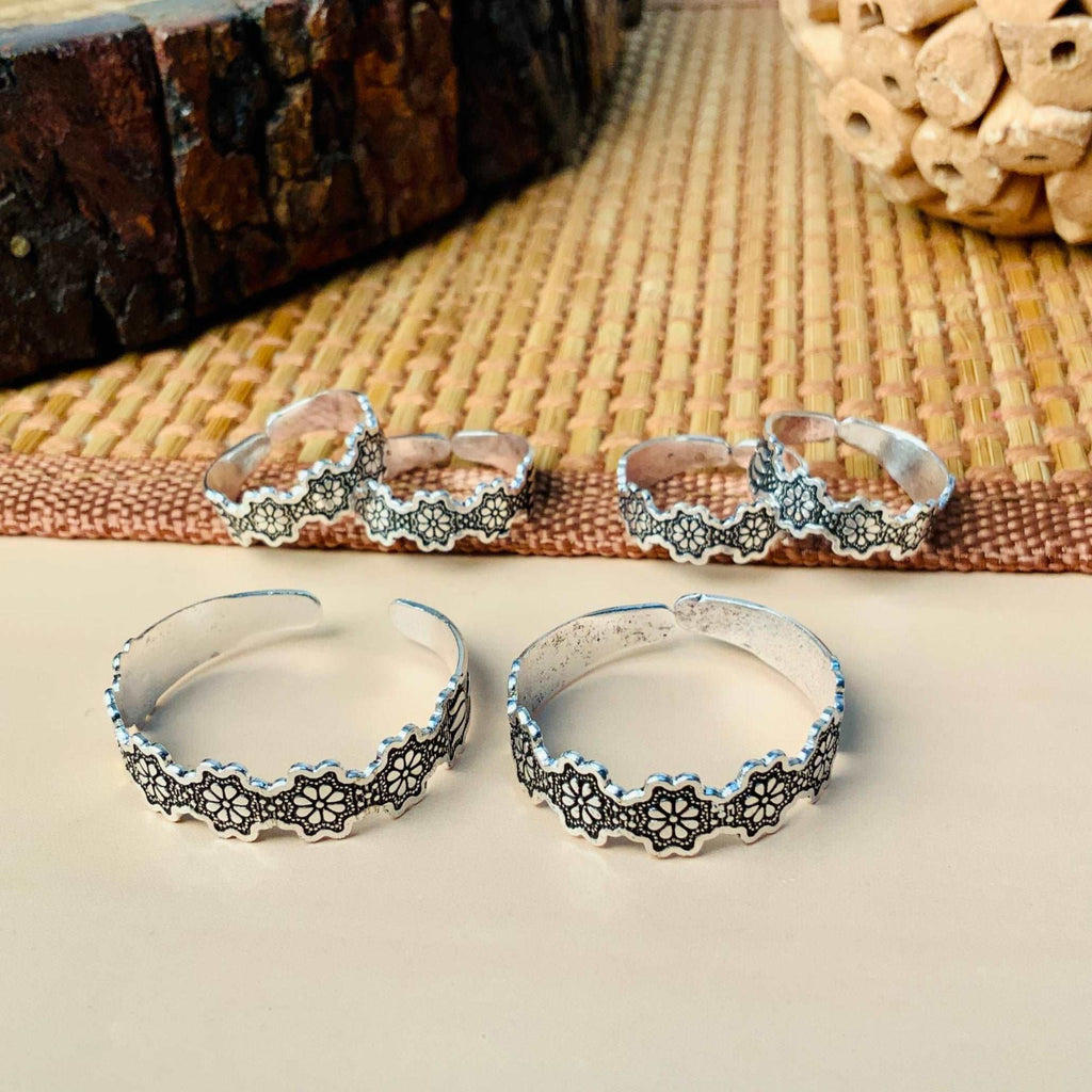 Adorable Silver Oxidised Pack of 3 Pairs Toe Rings Combo - Abdesignsjewellery
