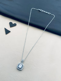Thumbnail for Beautiful Round Gold Pendant Necklace - Abdesignsjewellery