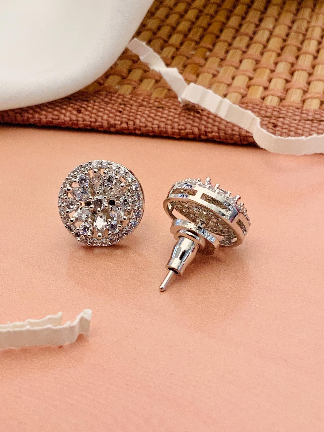 Buy American Diamond Studs Earring Online