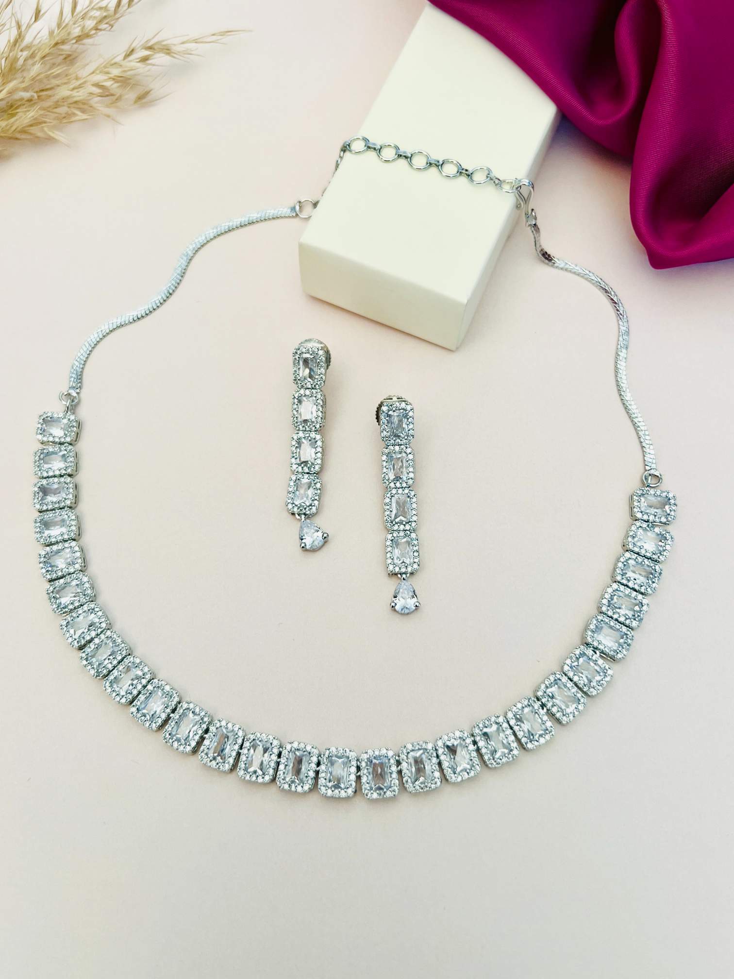 AD Necklace 