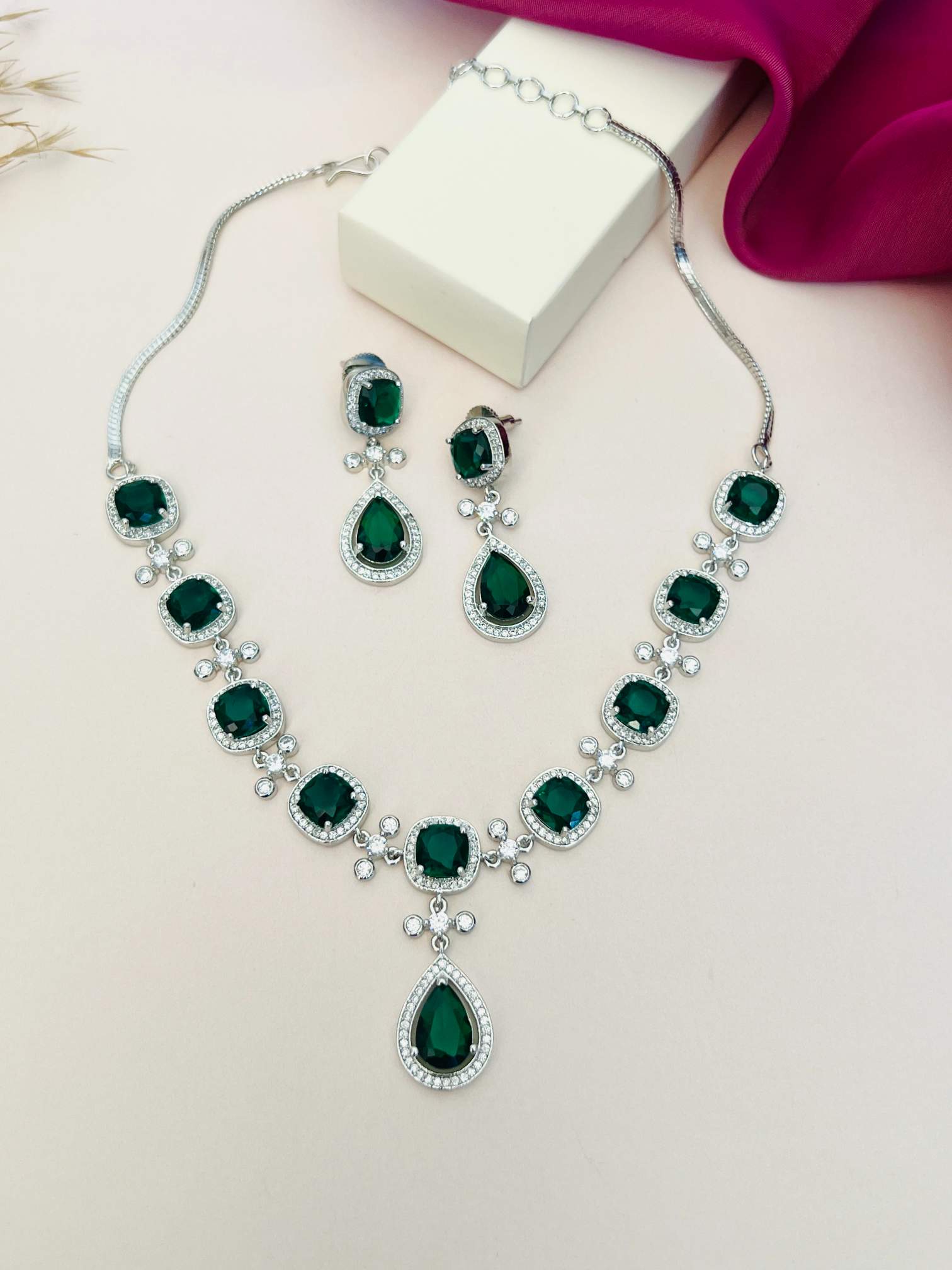 AD Necklace