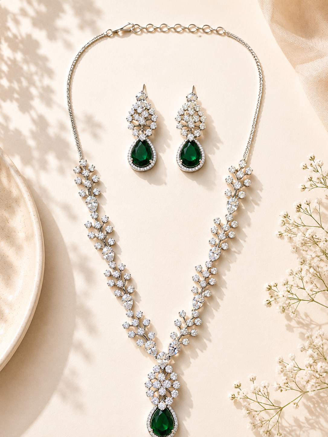 Modern Floral Emerald Jewellery Set – Elegant Party Glam | Abdesigns
