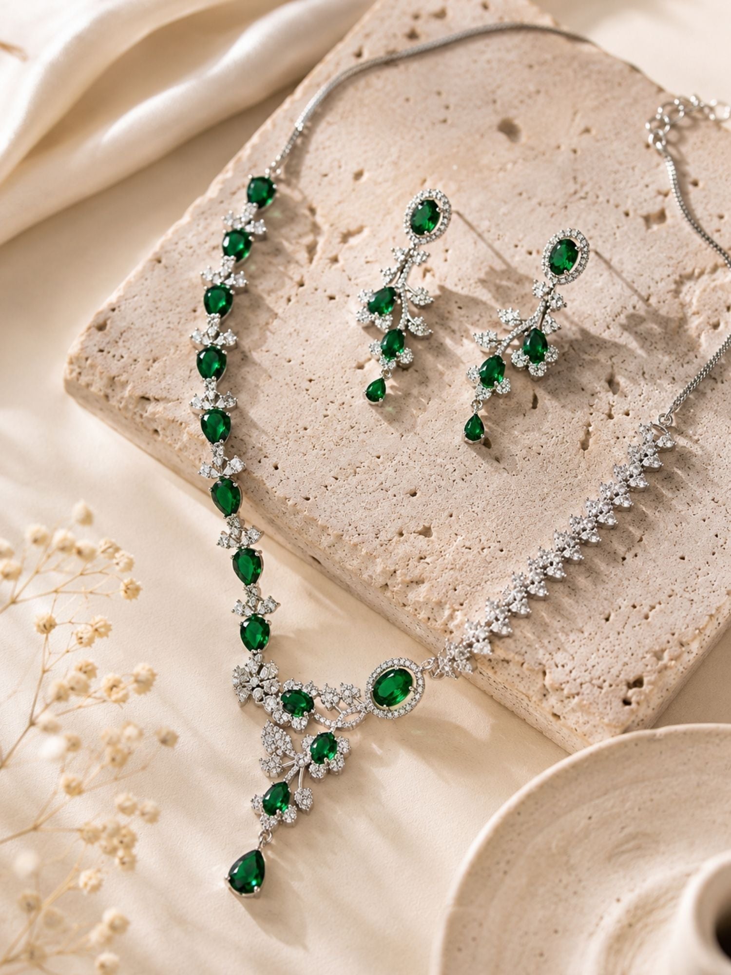 Royal Emerald Stone Jewellery Set – Statement Festive Glam | Abdesigns