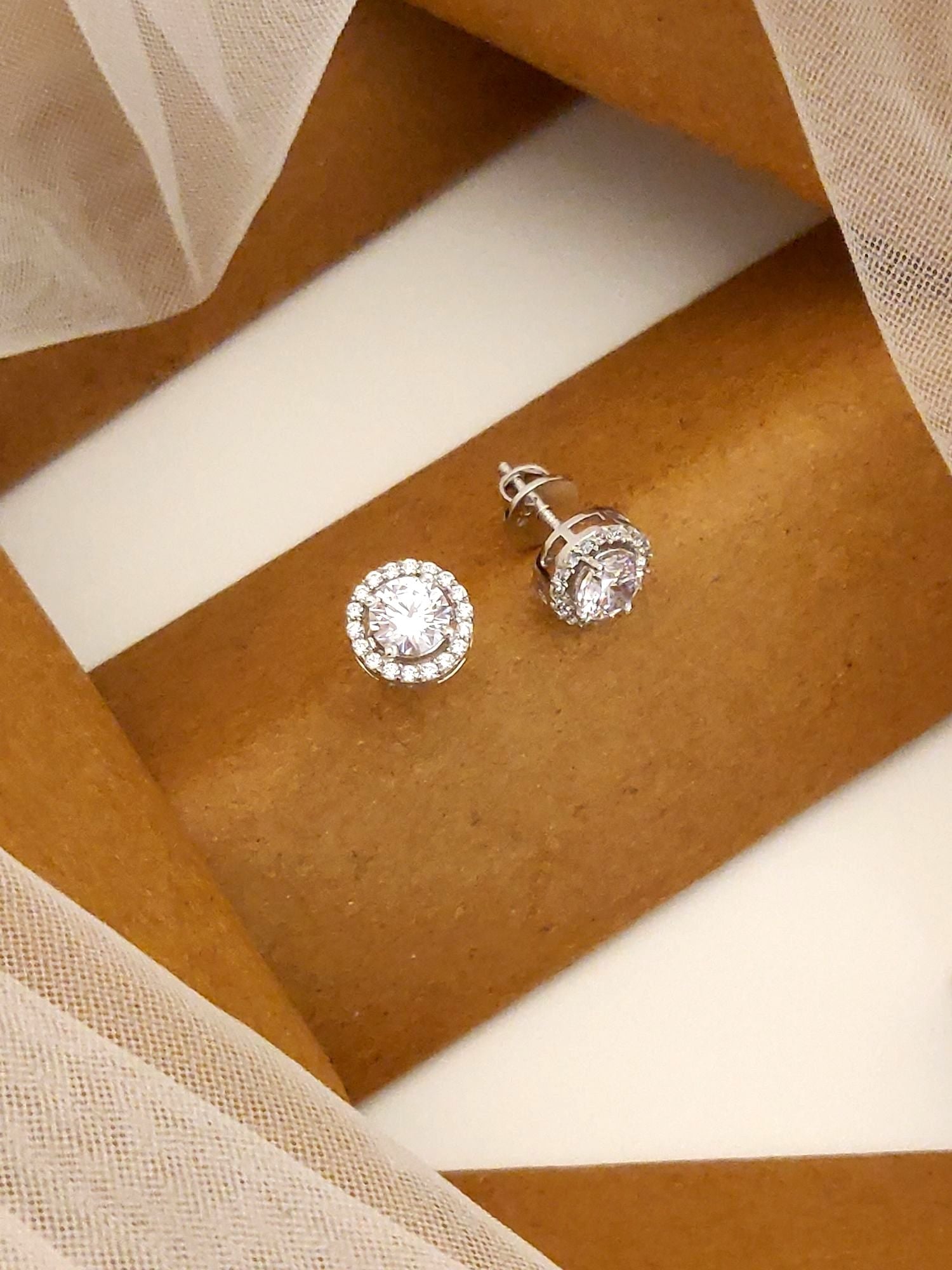 925 Sterling Silver Diamond Studs Earring