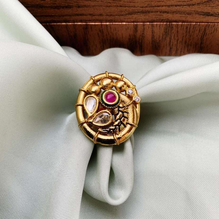 Antique Round Shape Golden Ring - Abdesignsjewellery