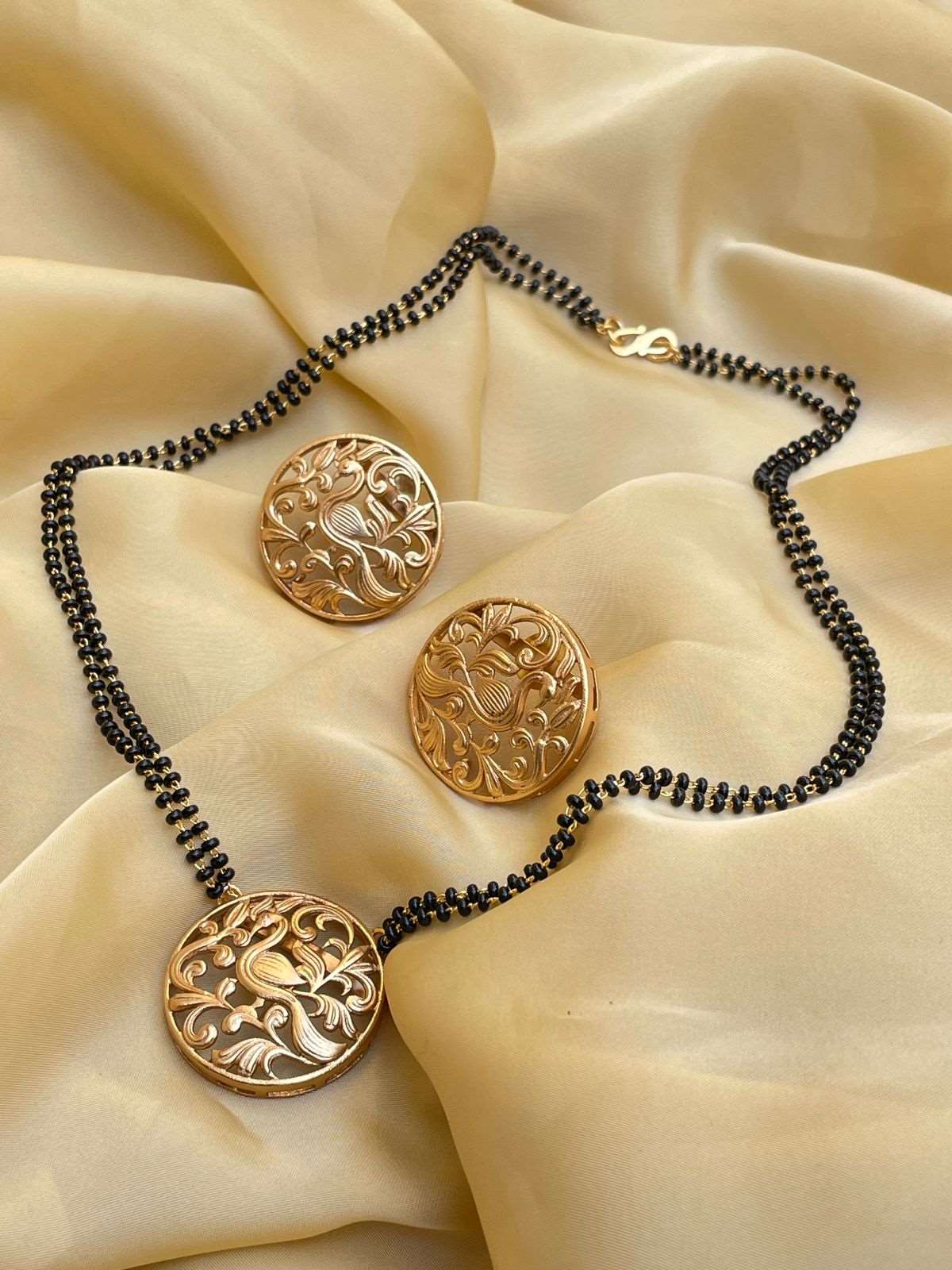 Antique Gold Round Peacock Mangalsutra & Earrings - Abdesignsjewellery