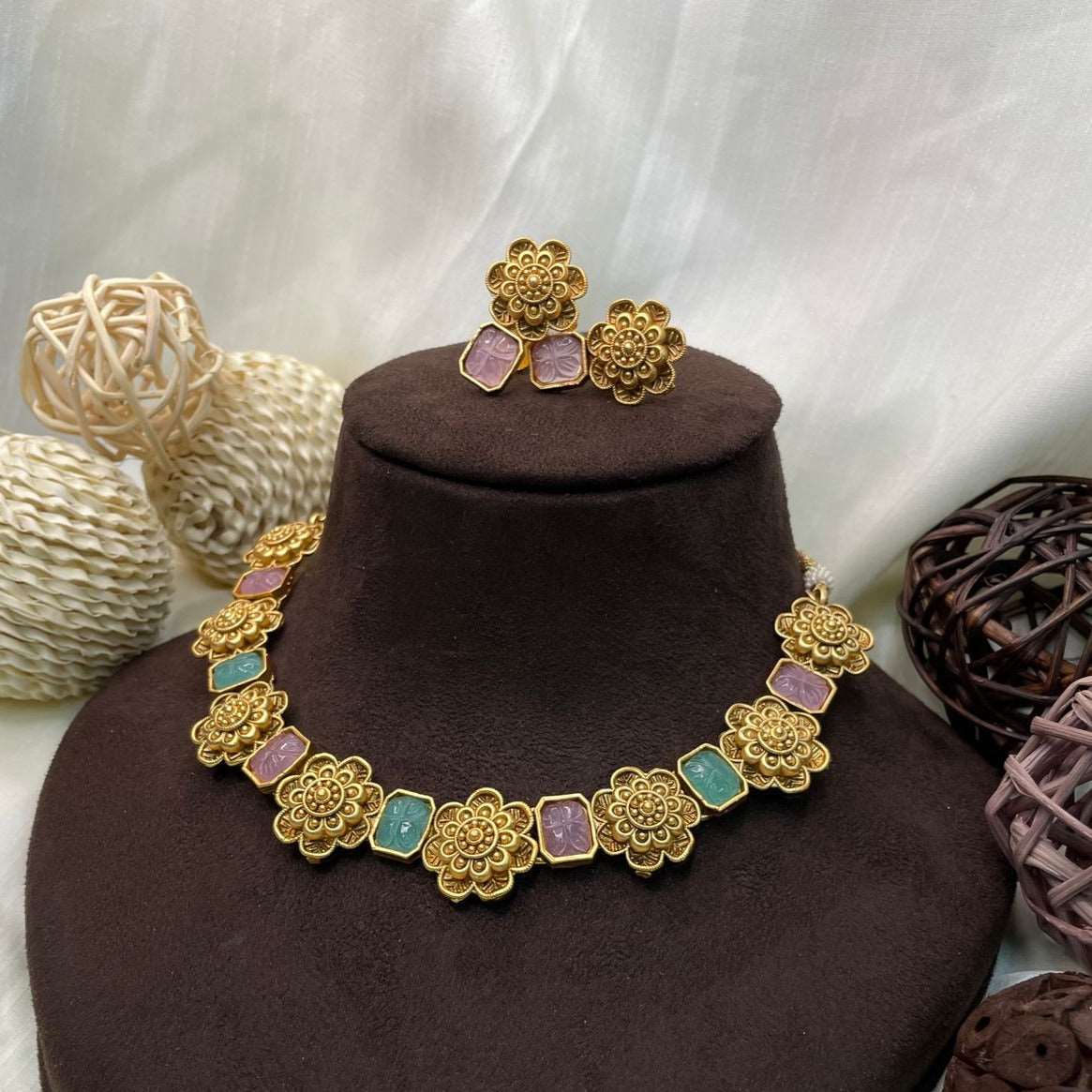 Antique Fusion Kemp Stone Necklace & Earrings - Abdesignsjewellery