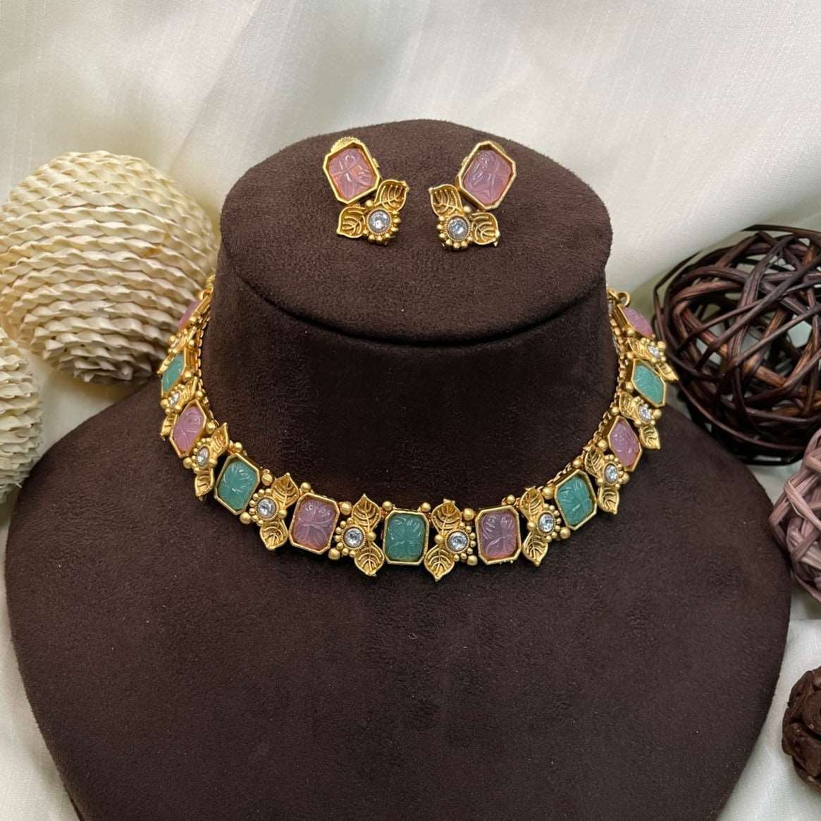 Antique Fusion Kemp Stone Necklace & Earrings - Abdesignsjewellery